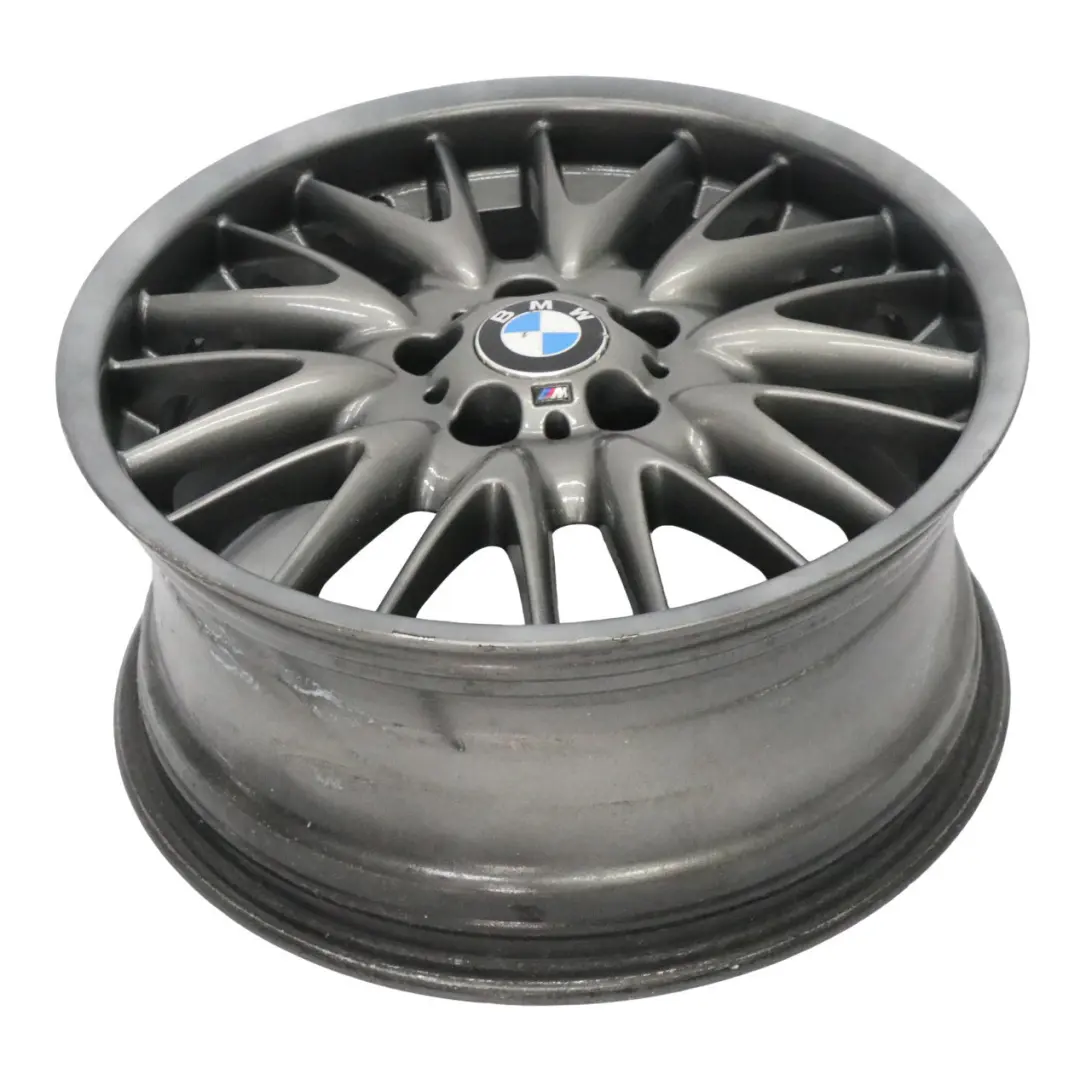 Grau Hinterrad Felge V Speiche 72 18" 8,5J ET:50 für BMW E46 mit Teilenummer 2229155 BMW E46 Grau Hinterrad Felge V Speiche 72 18" 8,5J ET:50 - SKU 2229155-4 - Teilenummer 2229155