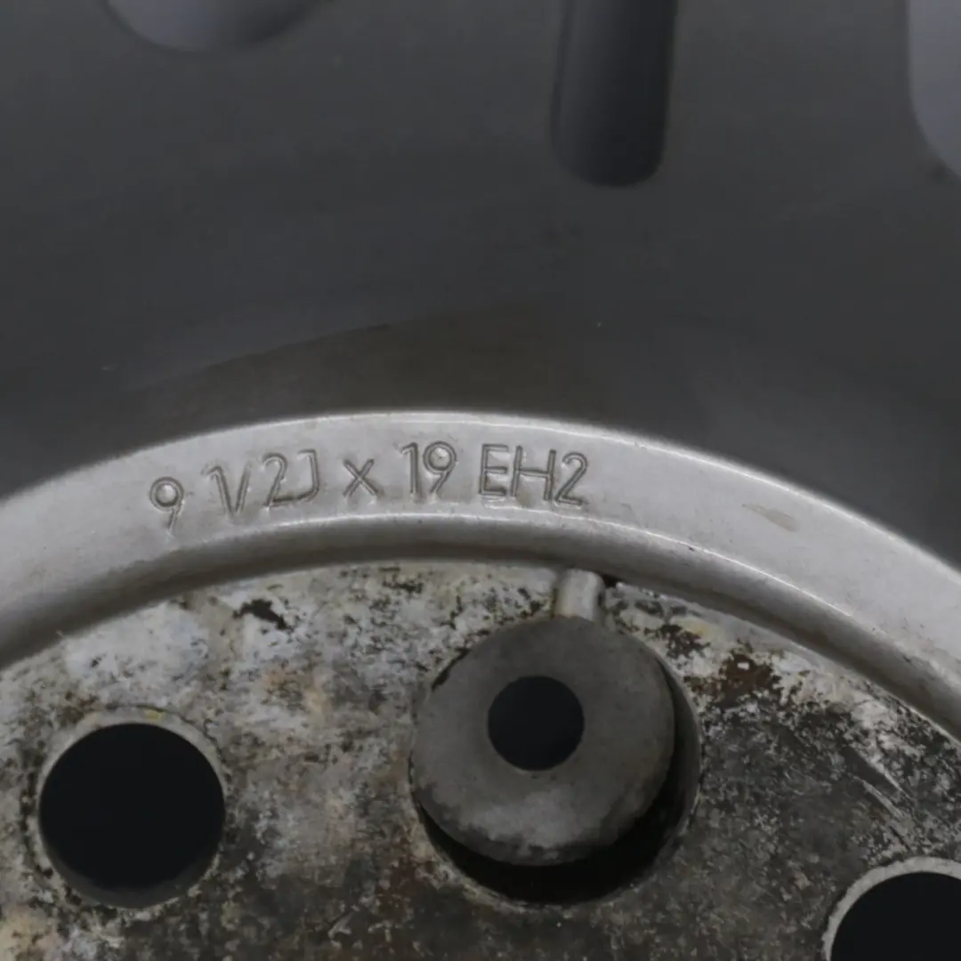 Hinten Felge Alufelge 19" M Doppelspeiche 67 9,5J ET:27 für BMW E46 M3 mit Teilenummer 2229660 BMW E46 M3 Hinten Felge Alufelge 19" M Doppelspeiche 67 9,5J ET:27 - SKU 2229660-2 - Teilenummer 2229660