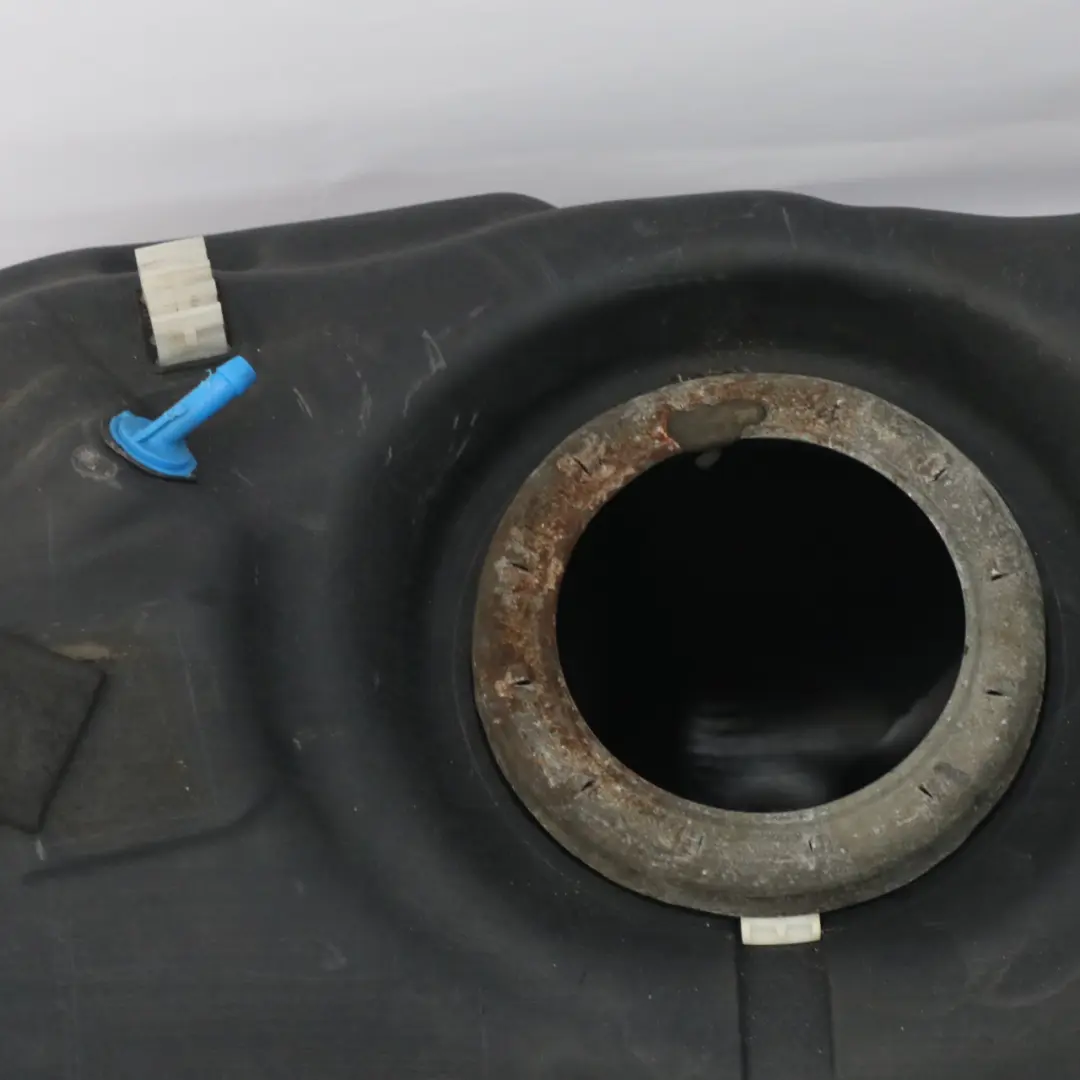 Bak Zbiornik Paliwa Goły Benzyna do BMW E46 M3 o numerze 2229736 BMW E46 M3 Bak Zbiornik Paliwa Goły Benzyna - SKU 2229736 - Numer Części 2229736