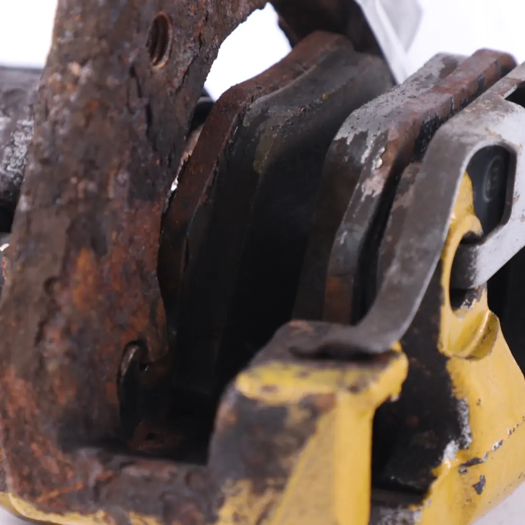 Gasolina S54 Pinza de Freno Trasera Izquierda Carcasa para BMW E46 M3 con número de pieza 2282195 BMW E46 M3 Gasolina S54 Pinza de Freno Trasera Izquierda Carcasa - SKU 2282195-1 - Número de pieza 2282195