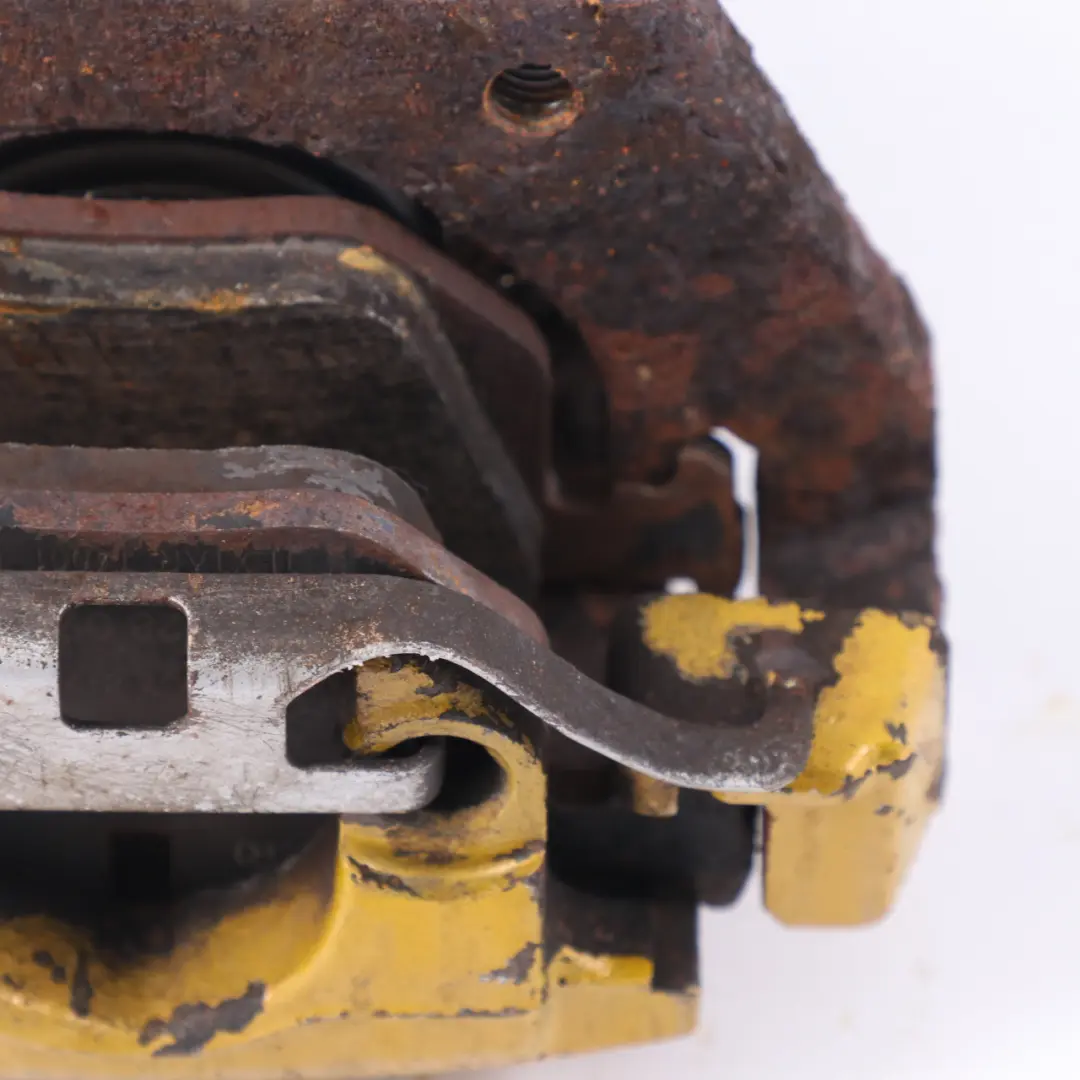 Benzina S54 Pinza freno posteriore destra Alloggiamento pinza per BMW E46 M3 con numero di parte 2282196 BMW E46 M3 Benzina S54 Pinza freno posteriore destra Alloggiamento pinza - SKU 2282196-1 - Numero di parte 2282196