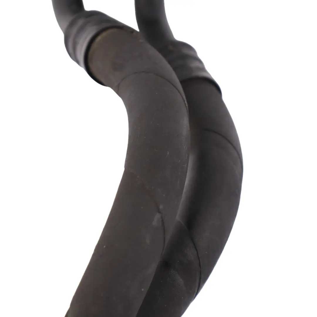 Essence S54 Tuyau de refroidissement d'huile moteur pour BMW M3 E46 à propos du numéro de pièce 2283209 BMW M3 E46 Essence S54 Tuyau de refroidissement d'huile moteur - SKU 2283209 - Numéro de pièce 2283209