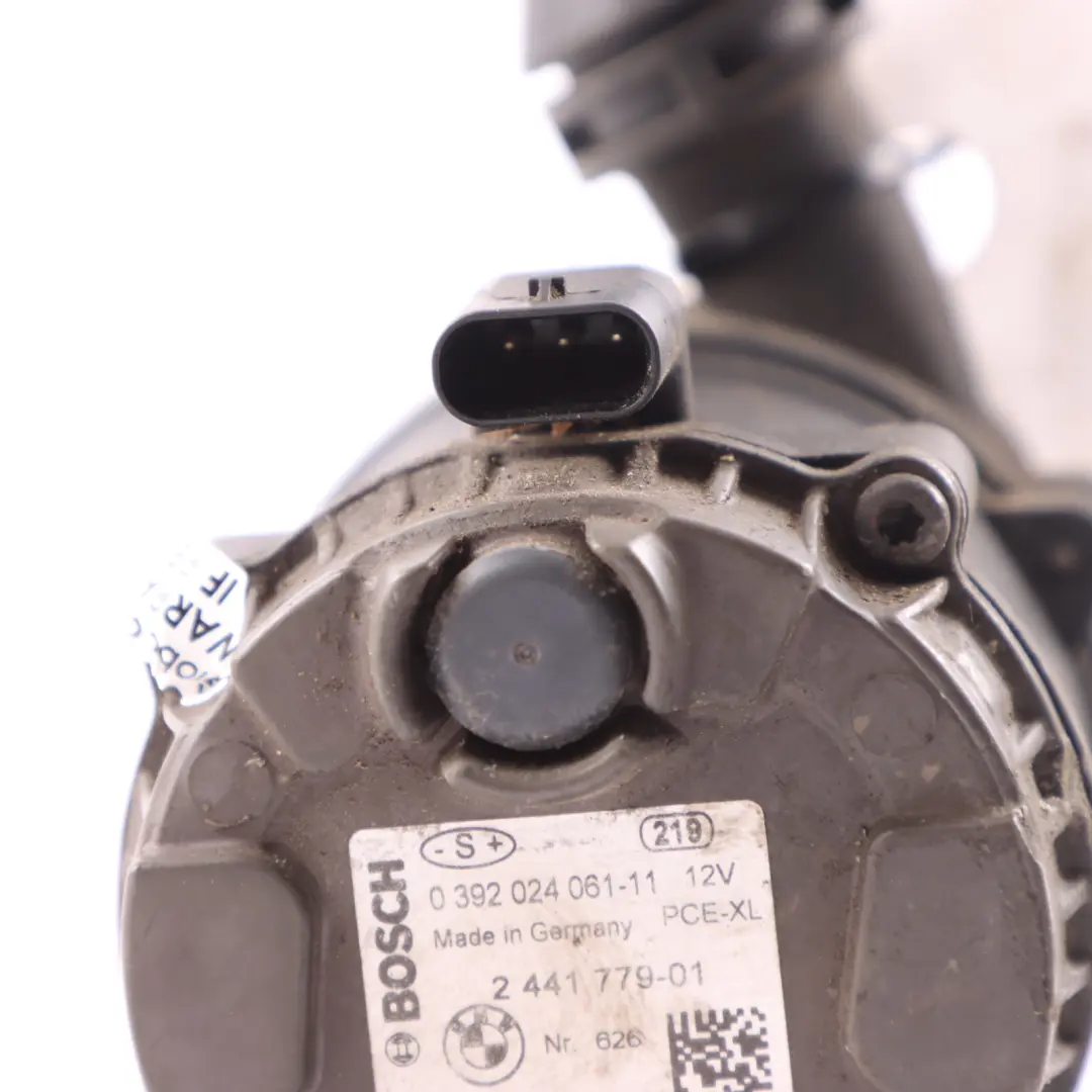 Additional Auxiliary Coolant Water Pump to BMW F30 with Part number 2441779 BMW F30 Additional Auxiliary Coolant Water Pump - SKU 2441779 - Part number 2441779