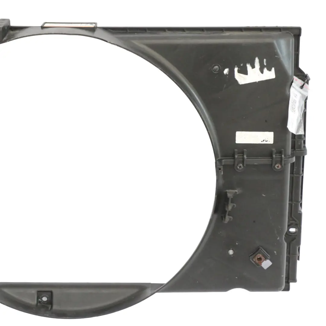 Fan Habillage de boîtier de ventilateur de radiateur pour Hyundai H-1 à propos du numéro de pièce 25350-4H000 Hyundai H-1 Fan Habillage de boîtier de ventilateur de radiateur - SKU 25350-4H000 - Numéro de pièce 25350-4H000