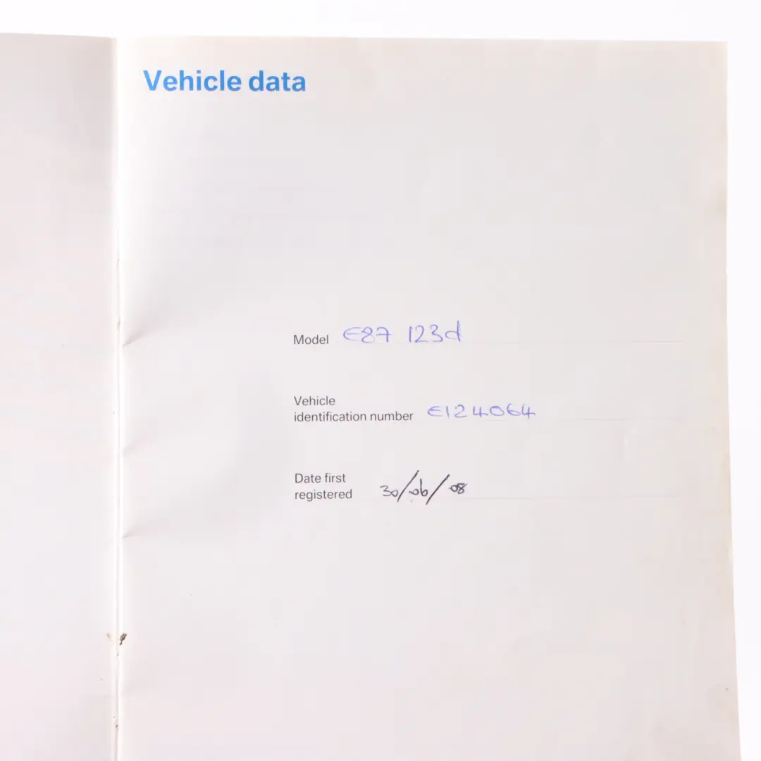 BMW 3 E90 E91 LCI Service Booklet Owner's Handbook Pouch Case - SKU 2600871 - Part number 2600871