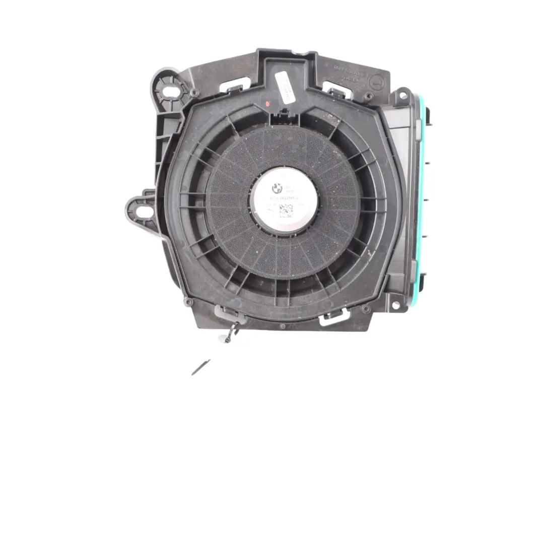 Subwoofer Altoparlante Bassi Toni Bassi Sinistro per BMW G20 G21 con numero di parte 2622565 BMW G20 G21 Subwoofer Altoparlante Bassi Toni Bassi Sinistro - SKU 2622565 - Numero di parte 2622565