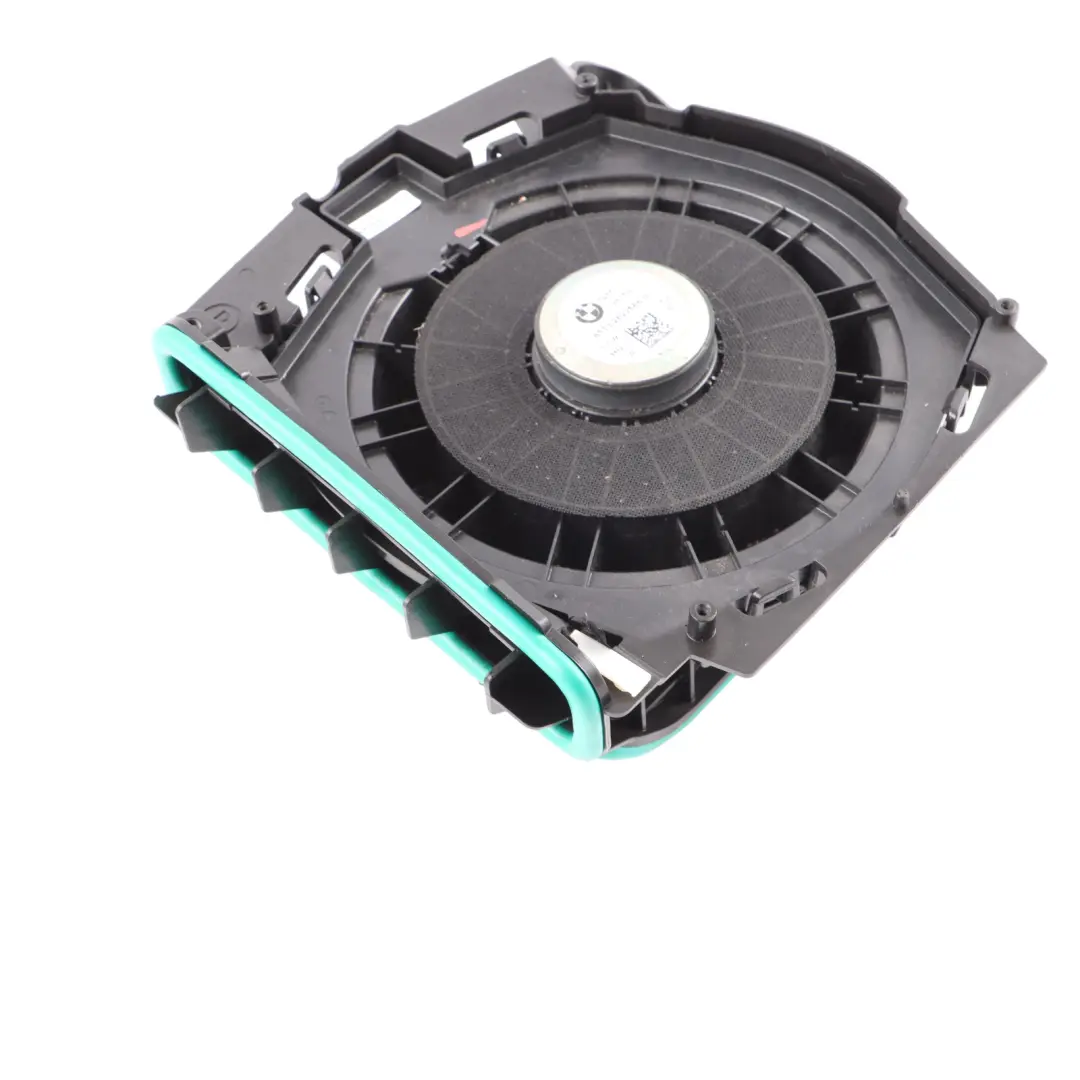 Central Bass Loud Speaker Subwoofer Right O/S to BMW G20 G21 with Part number 2622566 BMW G20 G21 Central Bass Loud Speaker Subwoofer Right O/S - SKU 2622566 - Part number 2622566