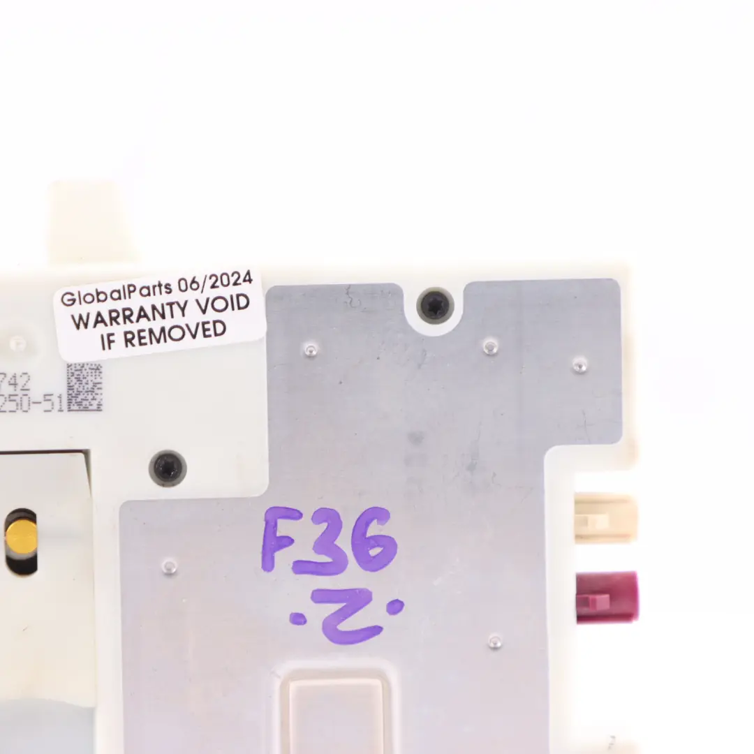 Telematics Bluetooth Control Unit Module ECU to BMW F30 F36 with Part number 2622593 BMW F30 F36 Telematics Bluetooth Control Unit Module ECU - SKU 2622593 - Part number 2622593