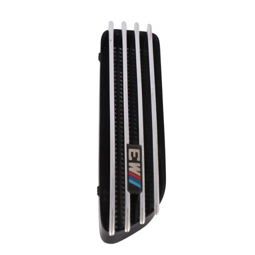 Griglia anteriore sinistra parafango lato ala griglia per BMW M3 E46 con numero di parte 2694607 BMW M3 E46 Griglia anteriore sinistra parafango lato ala griglia - SKU 2694607 - Numero di parte 2694607