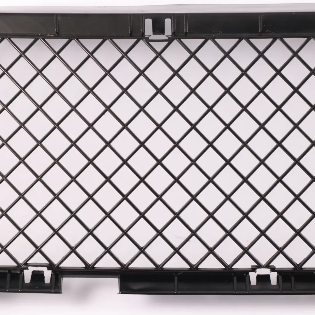 Rejilla Delantera Centro Parachoques Cubierta Trim Negro para BMW E46 M3 con número de pieza 2694724 BMW E46 M3 Rejilla Delantera Centro Parachoques Cubierta Trim Negro - SKU 2694724 - Número de pieza 2694724