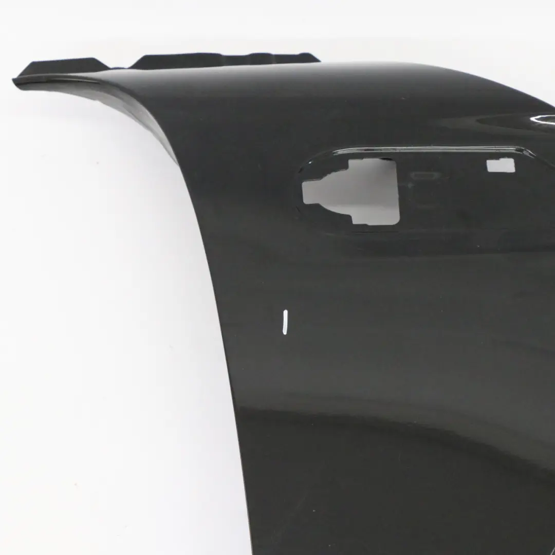 Mini R56 Panel lateral delantero derecho Cubierta R55 R57 Midnight Black - A94 - SKU 2754726-MNB3 - Número de pieza 2754726