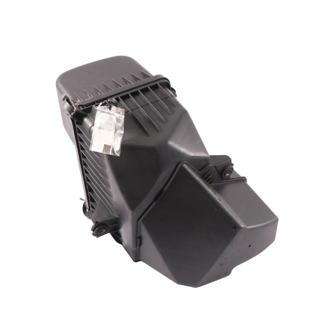 Filtro dell'aria Scatola Alloggiamento Coperchio per Hyundai H-1 con numero di parte 28112-4H000 Hyundai H-1 Filtro dell'aria Scatola Alloggiamento Coperchio - SKU 28112-4H000 - Numero di parte 28112-4H000