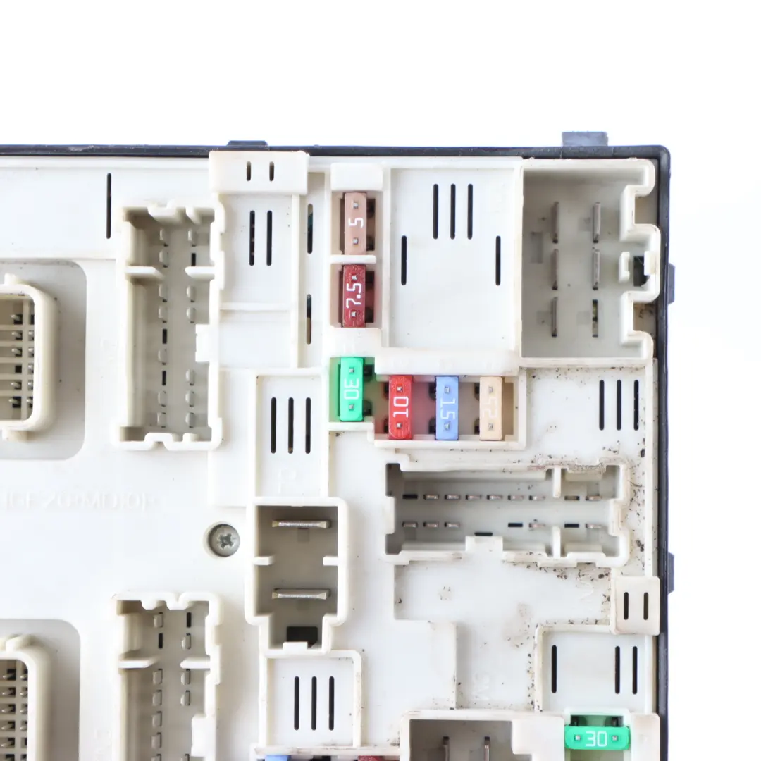 Mercedes W415 Fuse Box Relay Control Unit Module - SKU 284B68764R - Part number 284B68764R