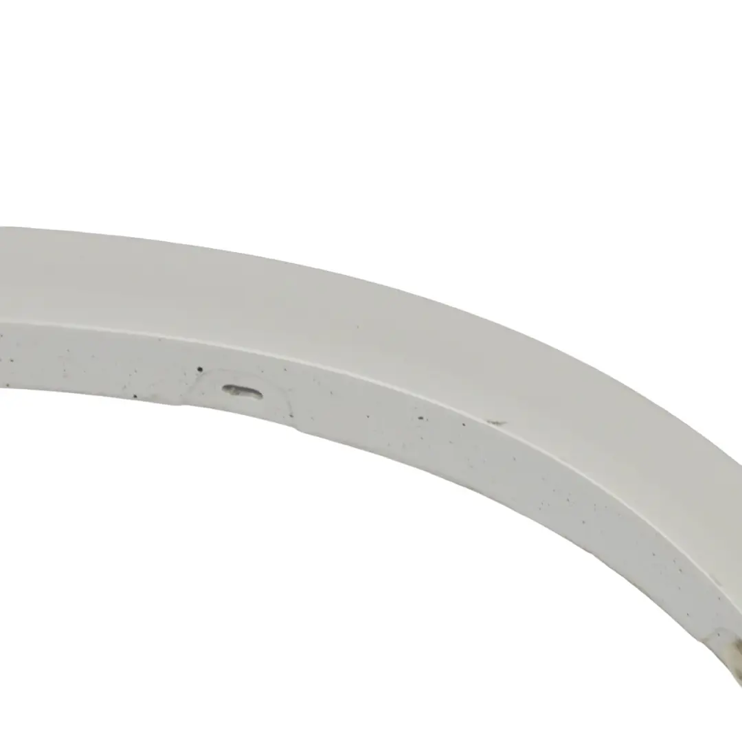 BMW X1 E84 Cache arrière gauche Garniture de roue Mineral White - A96 - SKU 2990171-MW - Numéro de pièce 2990171