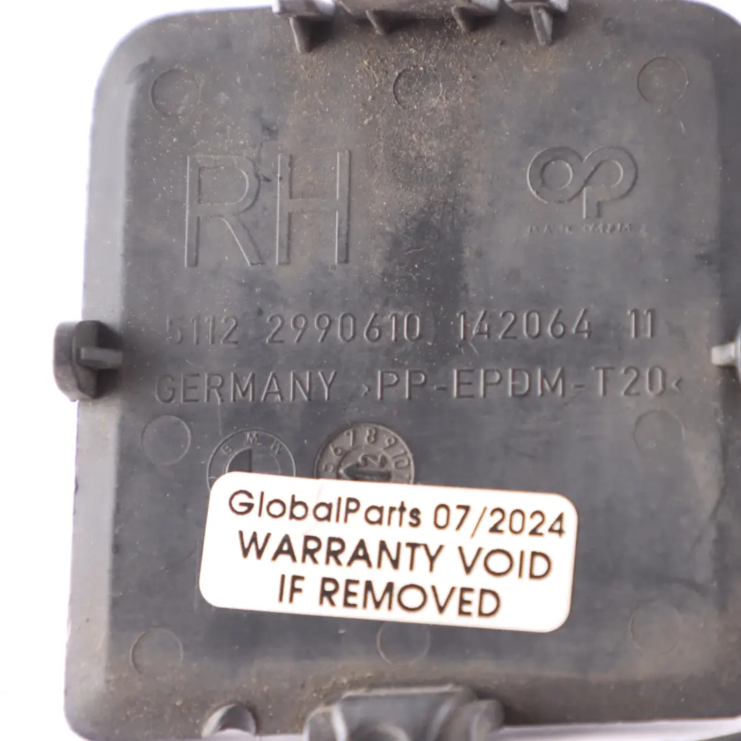 trasera derecha parachoques remolque gancho de ojo tapa de la aleta Trim para BMW E84 con número de pieza 2990610 BMW E84 trasera derecha parachoques remolque gancho de ojo tapa de la aleta Trim - SKU 2990610 - Número de pieza 2990610