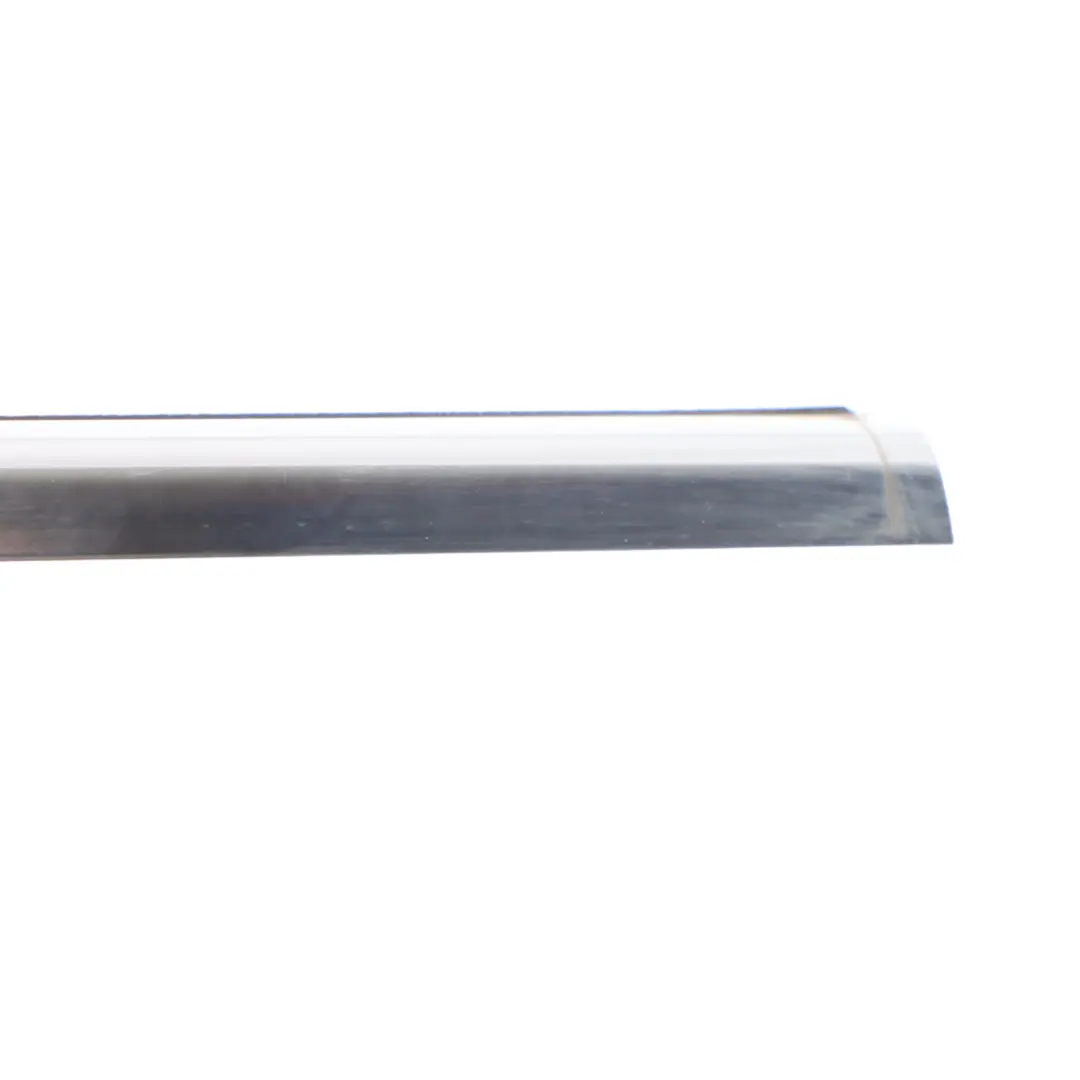 Baguette Porte Avant Droite Cache Canal Extérieur Chrome pour BMW X1 E84 à propos du numéro de pièce 2990874 BMW X1 E84 Baguette Porte Avant Droite Cache Canal Extérieur Chrome - SKU 2990874 - Numéro de pièce 2990874