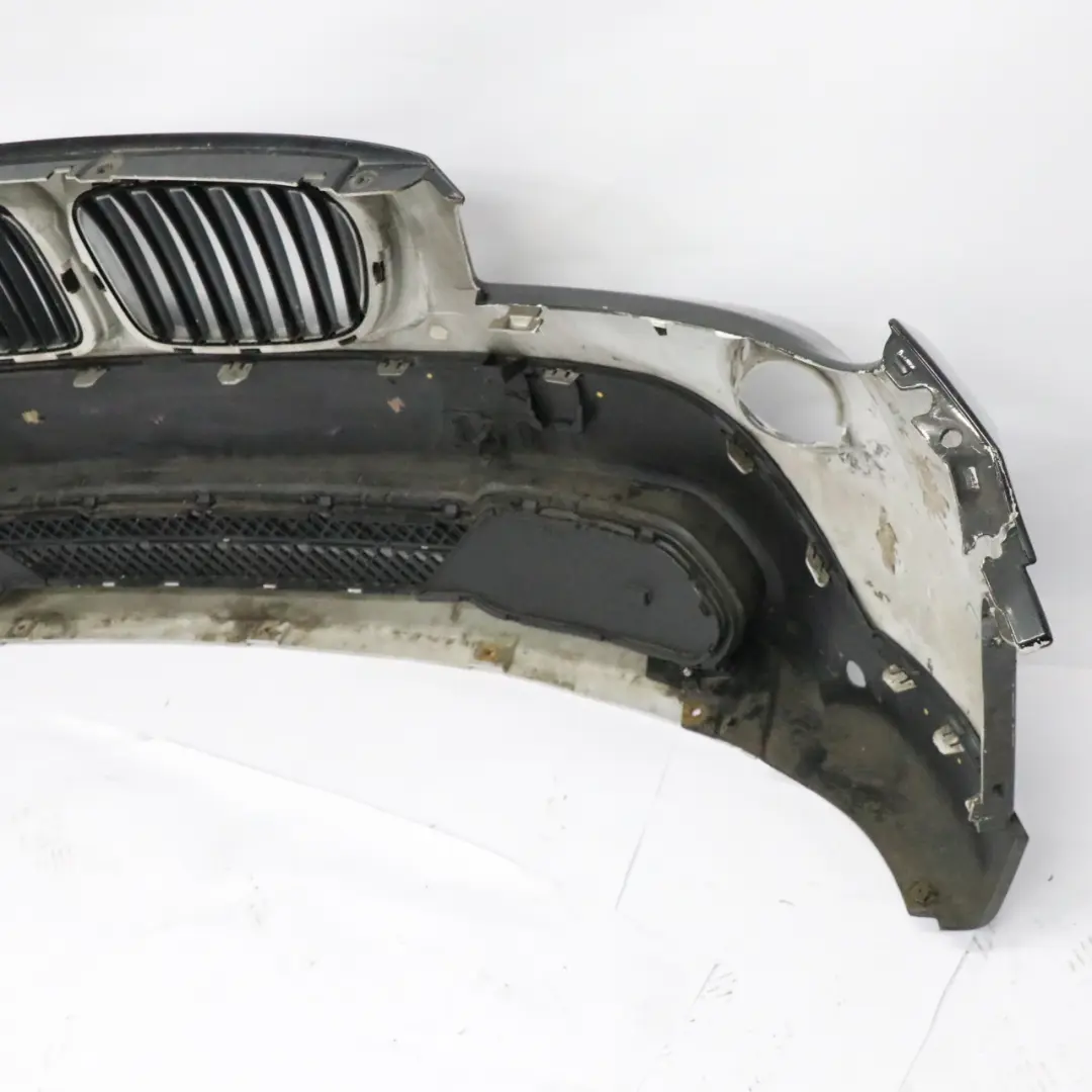 Front Bumper Cover PDC Panel Schwarz 2 Black - 668 to BMW X1 E84 with Part number 2993565 BMW X1 E84 Front Bumper Cover PDC Panel Schwarz 2 Black - 668 - SKU 2993565-SCH - Part number 2993565