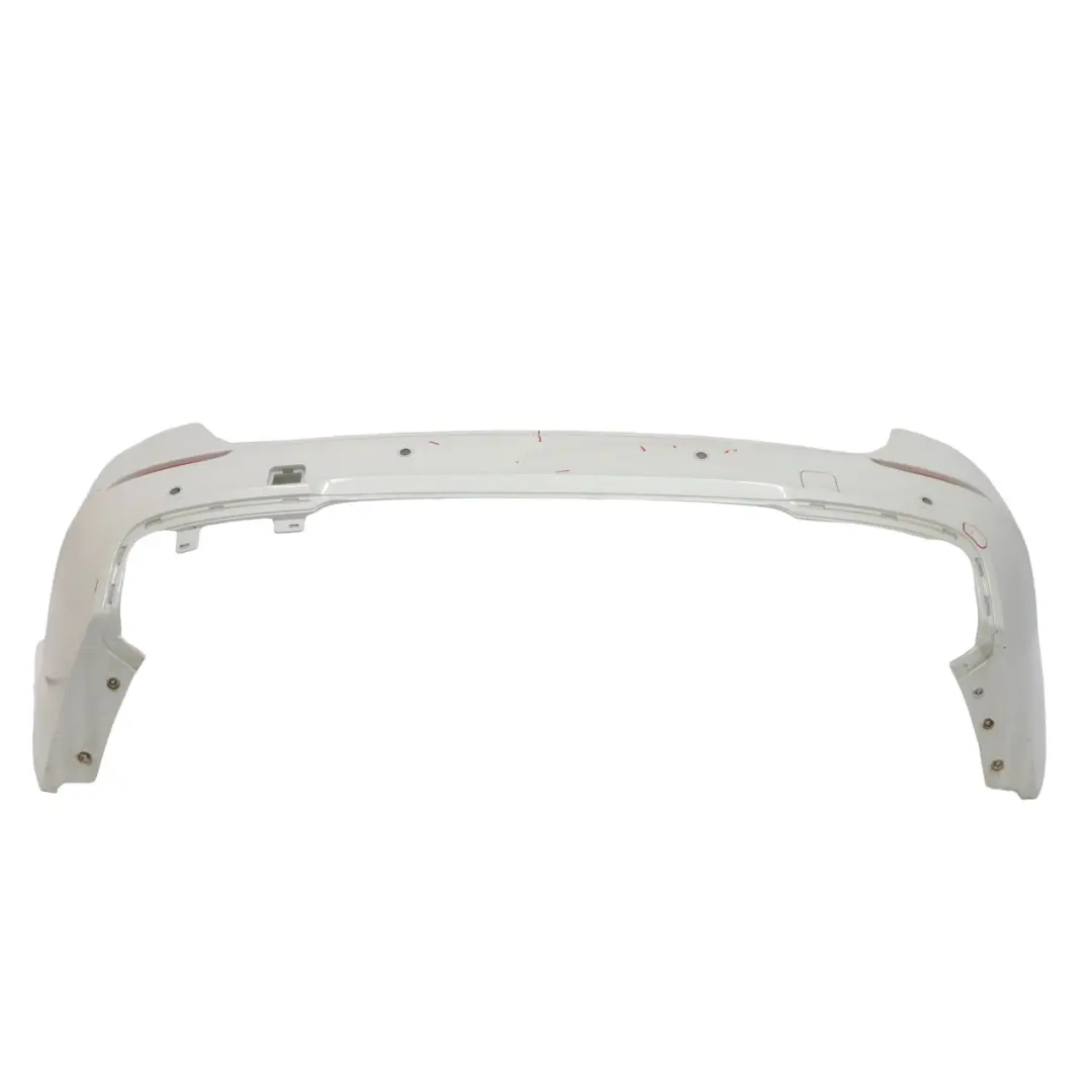 Zderzak Tylny PDC Mineralweiss Biały Metalik - A96 do BMW X1 E84 o numerze 2993568 BMW X1 E84 Zderzak Tylny PDC Mineralweiss Biały Metalik - A96 - SKU 2993568-MW1 - Numer Części 2993568