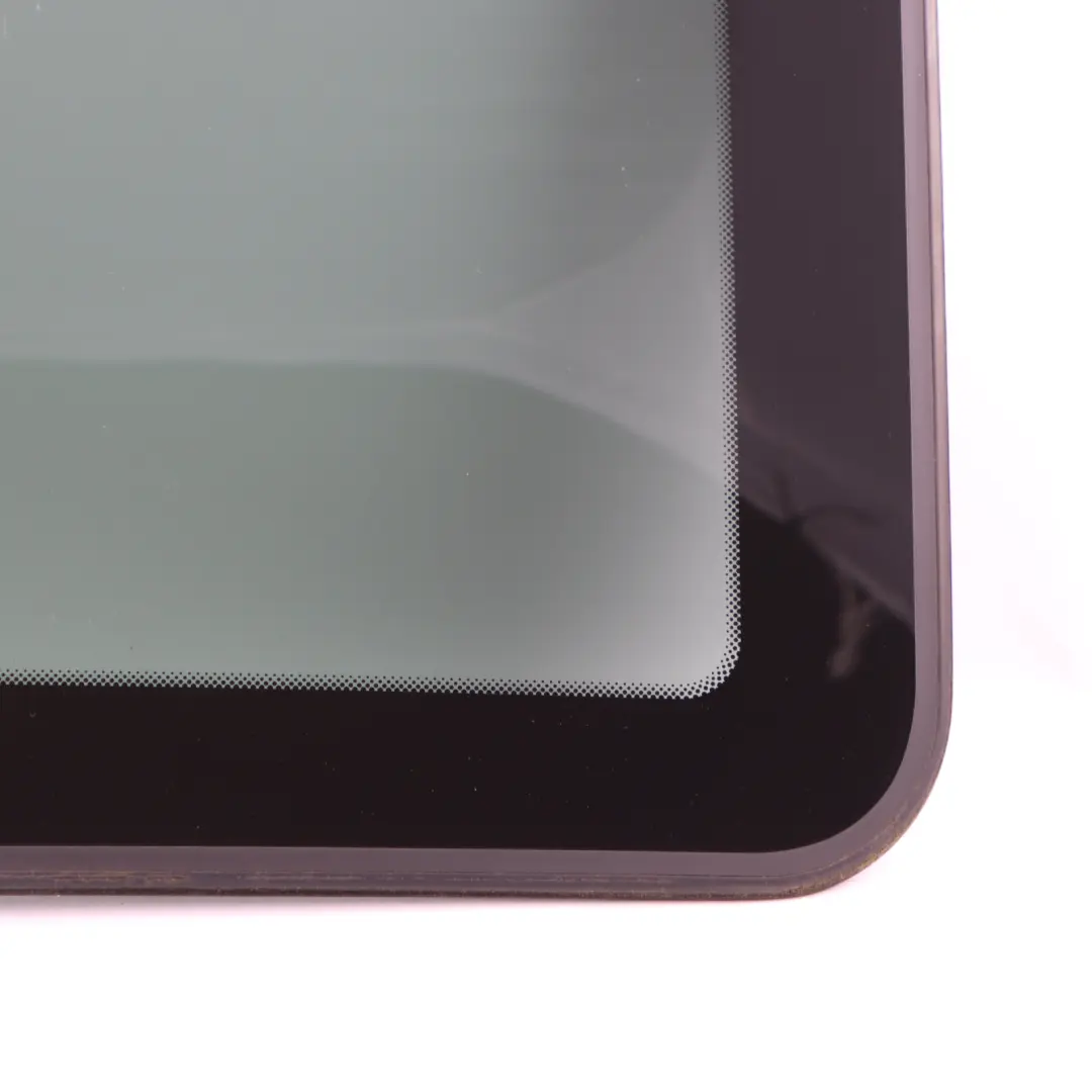 Sunroof Glass Panel Panoramic Roof Glass AS3 to BMW E82 with Part number 2996314 BMW E82 Sunroof Glass Panel Panoramic Roof Glass AS3 - SKU 2996314 - Part number 2996314