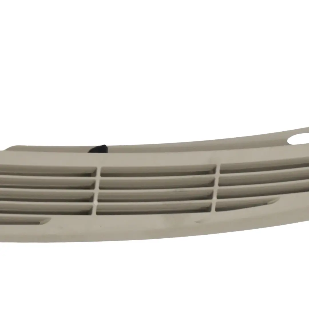 Lüftungsgitter Kanal Heckscheibe Ablage Beige für BMW E82 120d 135i Coupe mit Teilenummer 2996333 BMW E82 120d 135i Coupe Lüftungsgitter Kanal Heckscheibe Ablage Beige - SKU 2996333 - Teilenummer 2996333