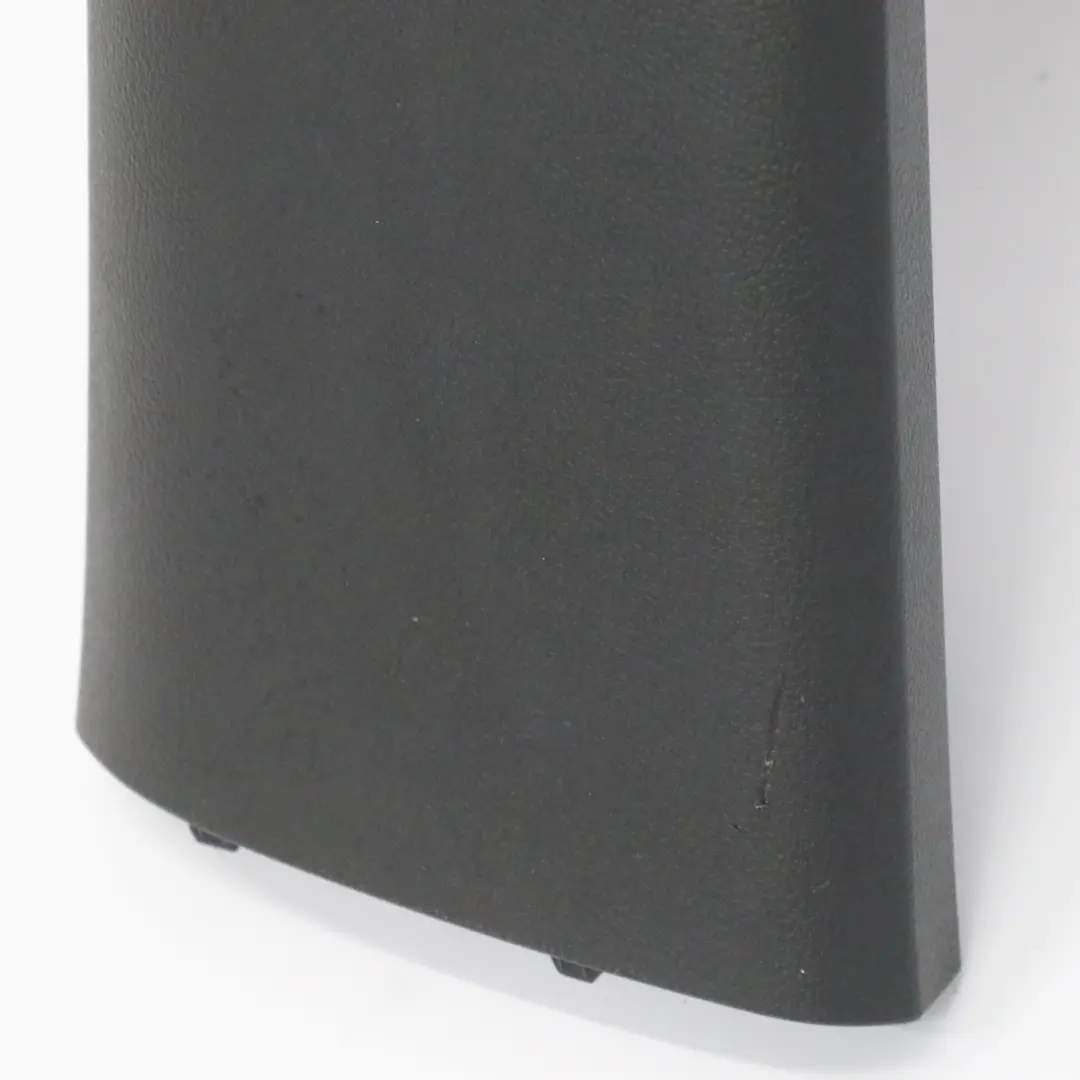 Pilier B garniture intérieure couvercle gauche pour Volkswagen Caddy Maxi à propos du numéro de pièce 2K0867291AC Volkswagen Caddy Maxi Pilier B garniture intérieure couvercle gauche - SKU 2K0867291AC - Numéro de pièce 2K0867291AC