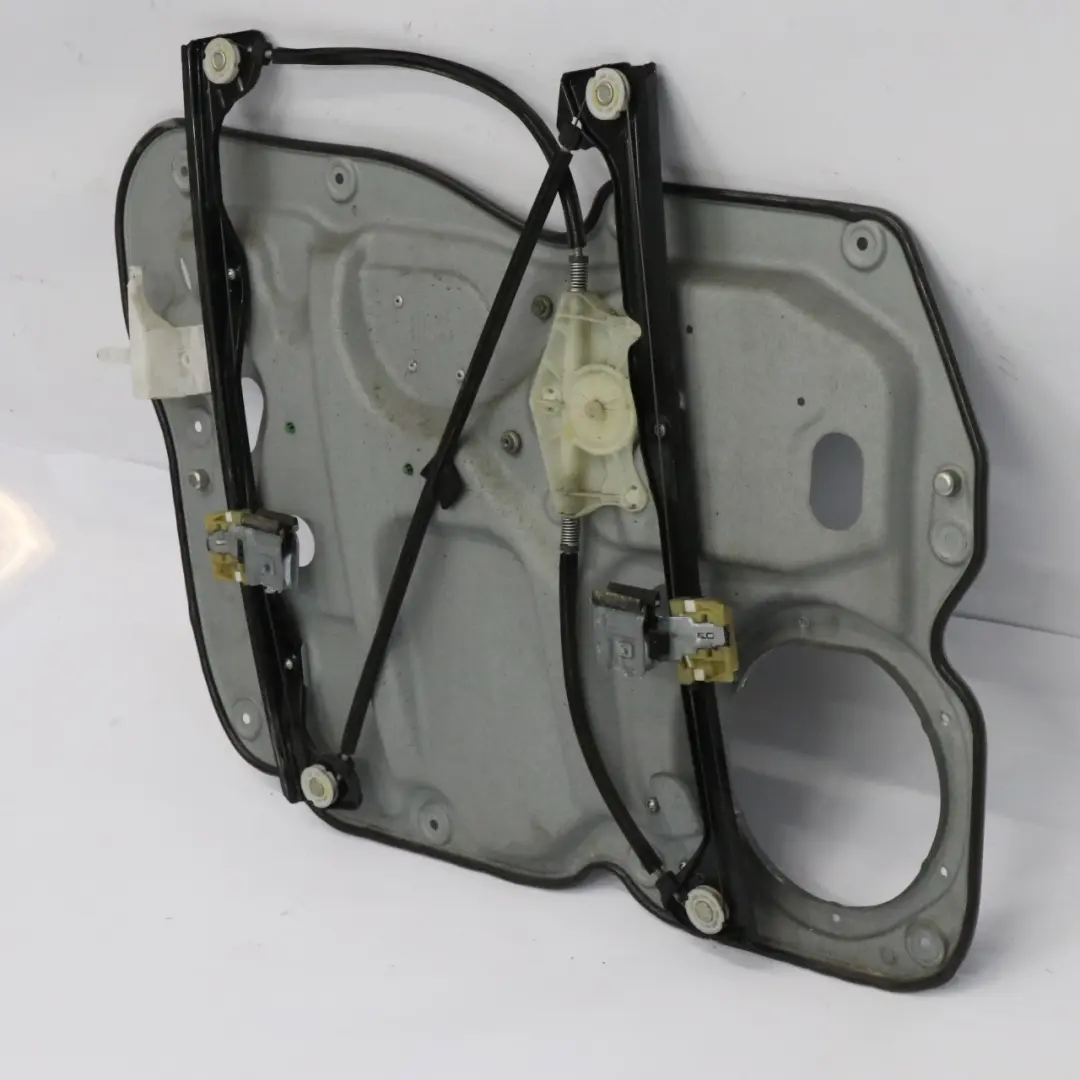 Volkswagen Caddy Maxi Elevalunas Delantero Derecho Regulador - SKU 2K2837730L - Número de pieza 2K2837730L