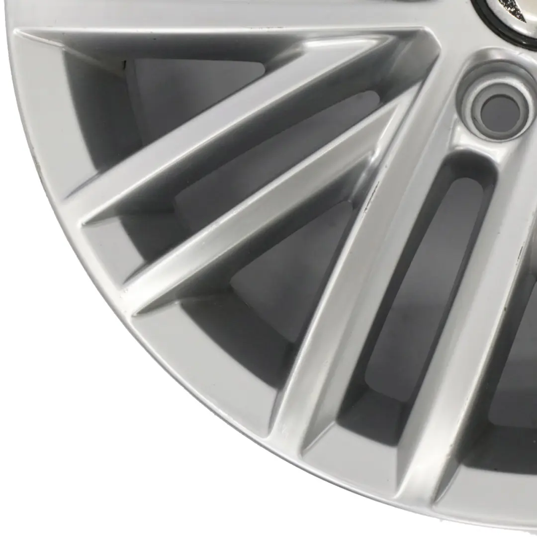 VW Volkswagen Caddy Srebrna Felga Aluminiowa 16" 6J ET:50 - SKU 2K5601025J-1 - Numer Części 2K5601025J