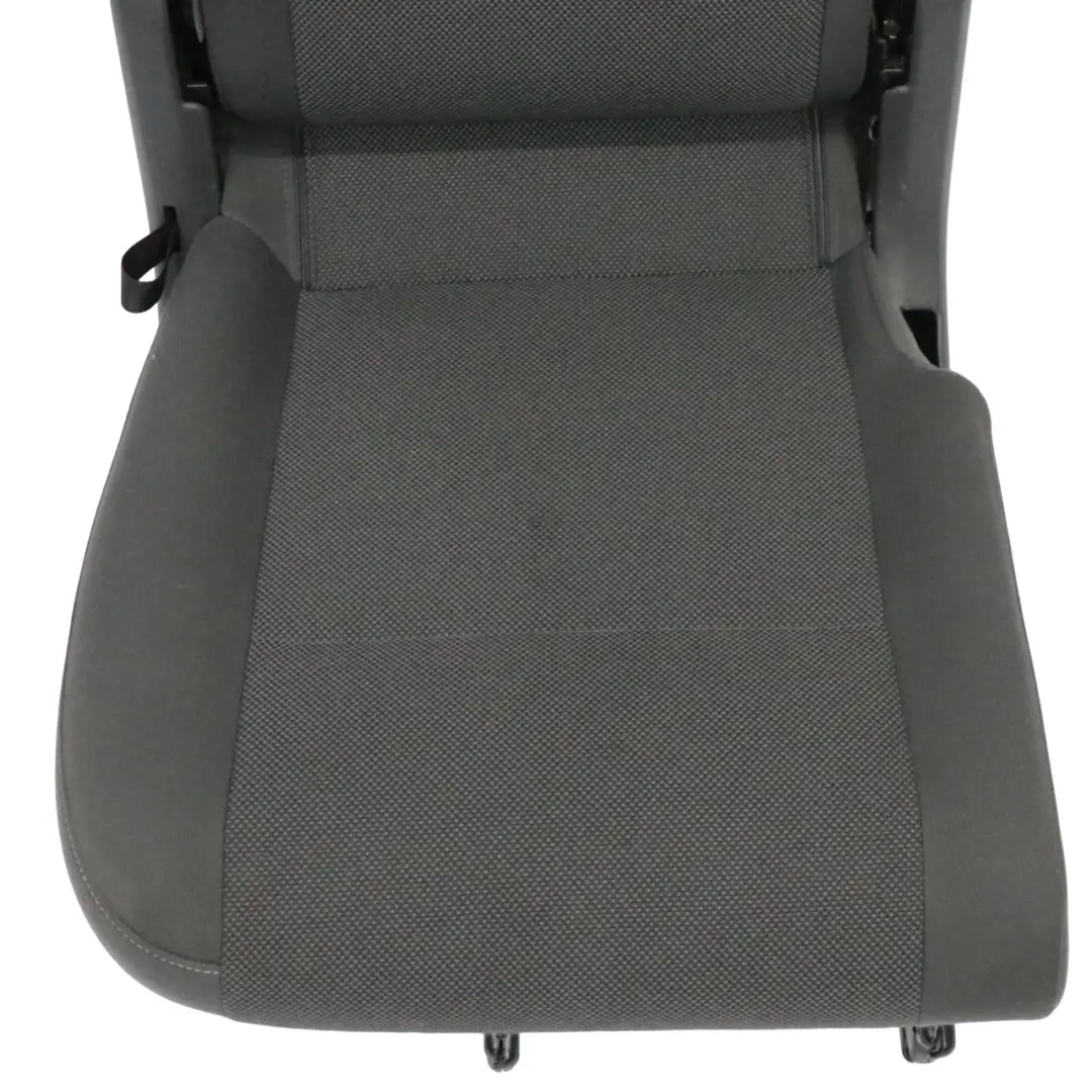 VW Volkswagen Caddy Maxi III Siège arrière droit Gris Anthracite - SKU 2K5883456AE - Numéro de pièce 2K5883456AE