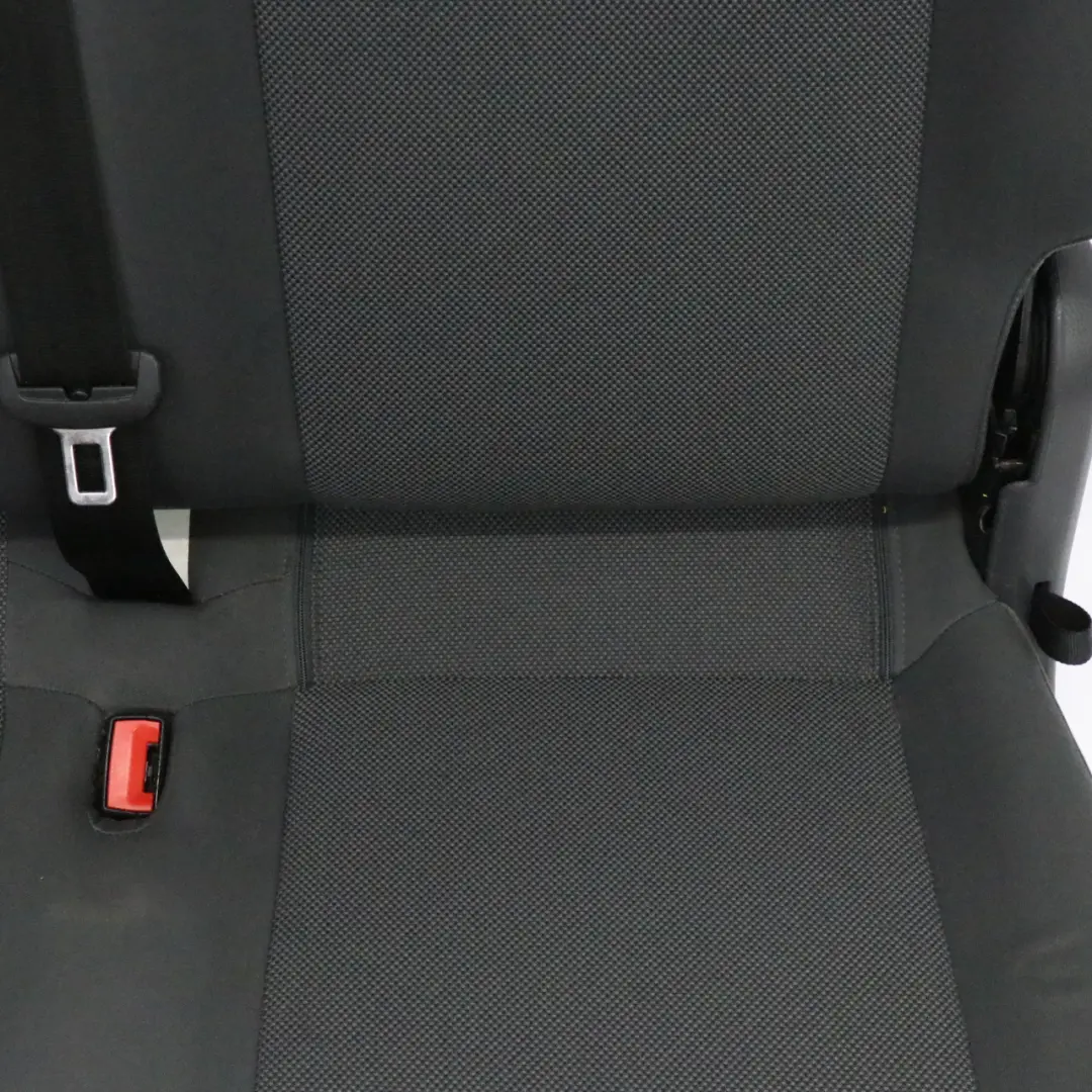 VW Volkswagen Caddy Maxi III Fotel Lewy Tył Antracyt Szary - SKU 2K5883805R - Numer Części 2K5883805R
