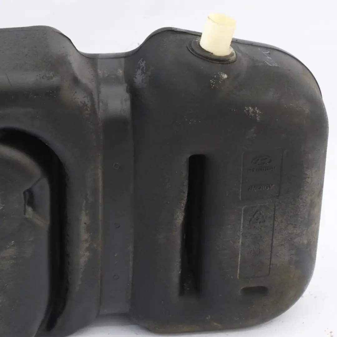 Réservoir Carburant diesel pour Hyundai H-1 2.5 CRDI à propos du numéro de pièce 31150-4H000 Hyundai H-1 2.5 CRDI Réservoir Carburant diesel - SKU 31150-4H000 - Numéro de pièce 31150-4H000