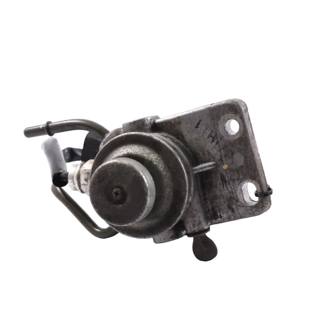 Hyundai H-1 2.5 D4CB Diesel Fuel Filter Housing Cap - SKU 31970-4H001 - Part number 31970-4H001