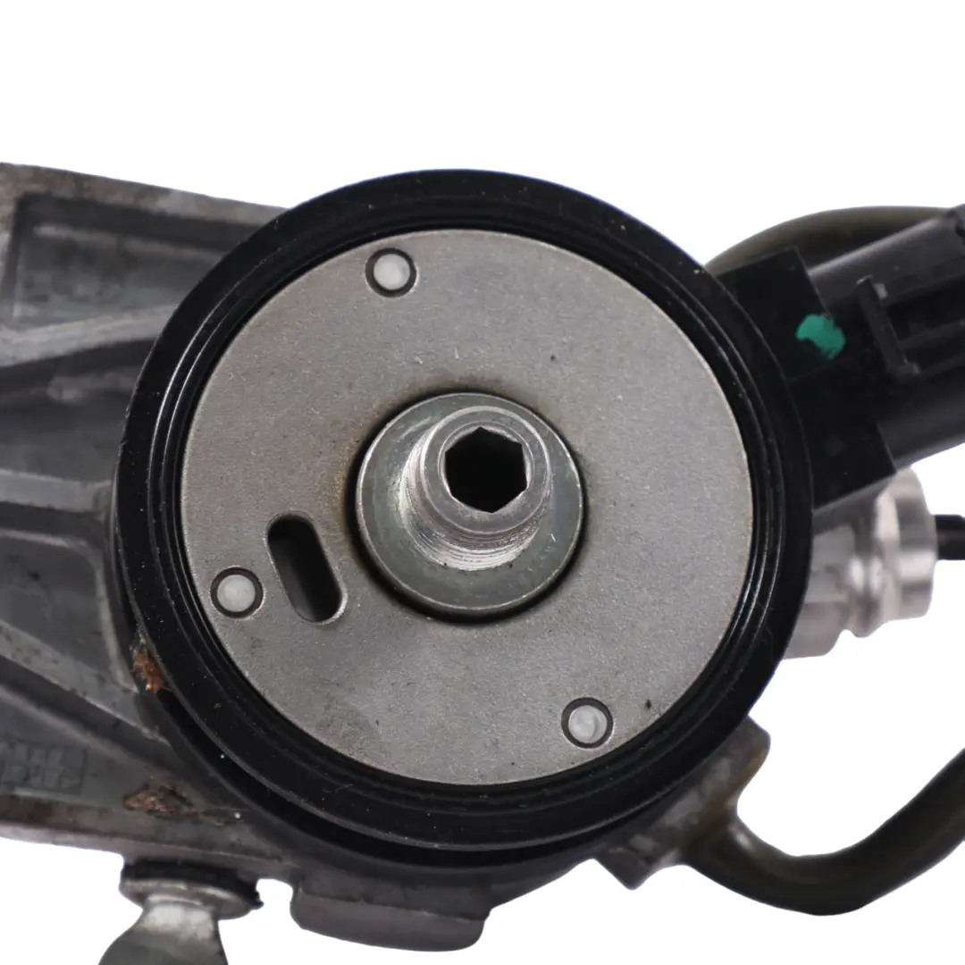 Hyundai H-1 2.5 D4CB Diesel Fuel Filter Housing Cap - SKU 31970-4H001 - Part number 31970-4H001
