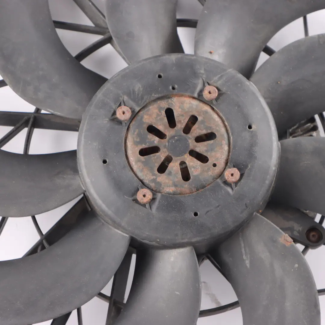 Fan Housing With Fan 600W 6901861 to BMW X3 Series E83 with Part number 3400022 BMW X3 Series E83 Fan Housing With Fan 600W 6901861 - SKU 3400022 - Part number 3400022