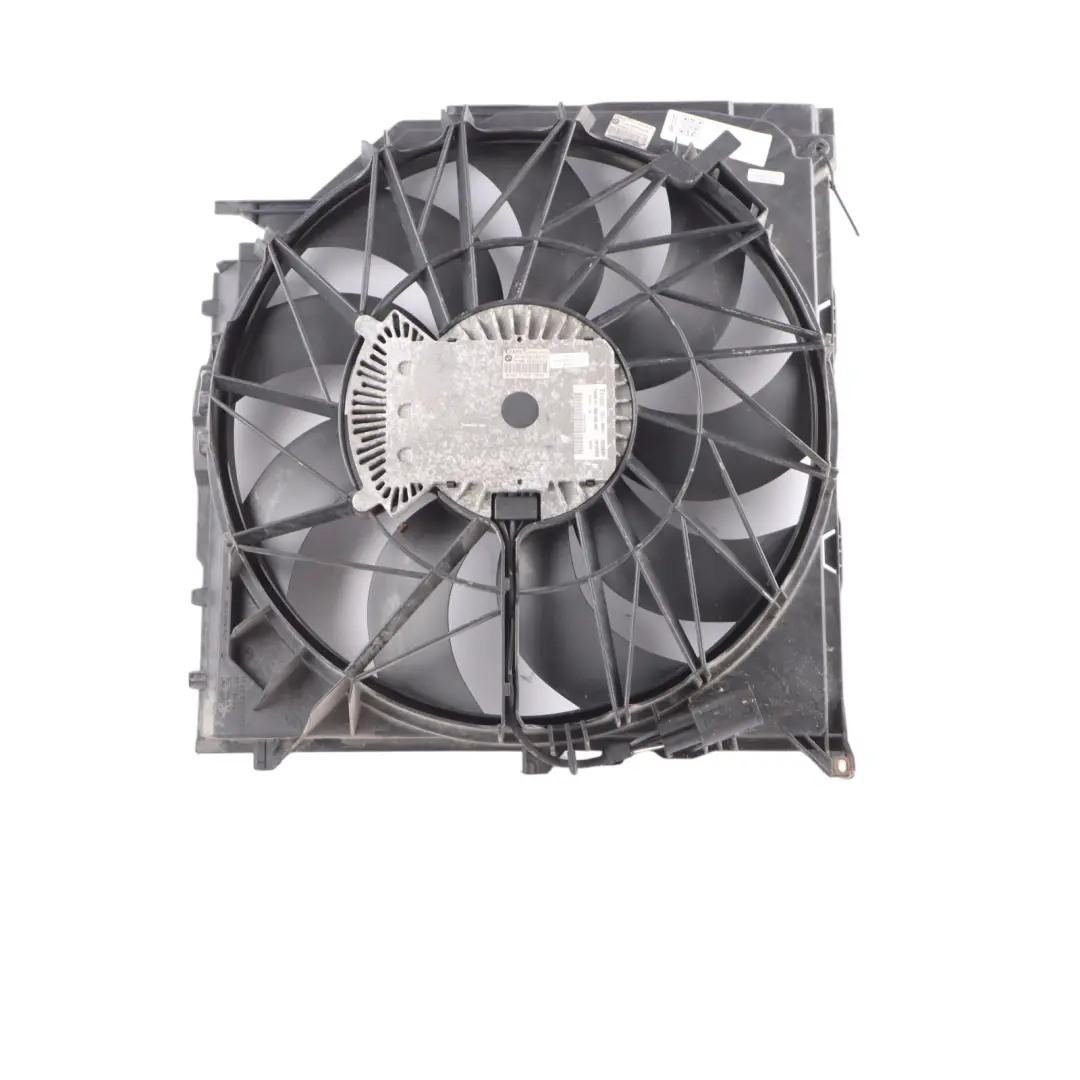 Fan Housing With Fan 600W 6901861 to BMW X3 Series E83 with Part number 3400022 BMW X3 Series E83 Fan Housing With Fan 600W 6901861 - SKU 3400022 - Part number 3400022