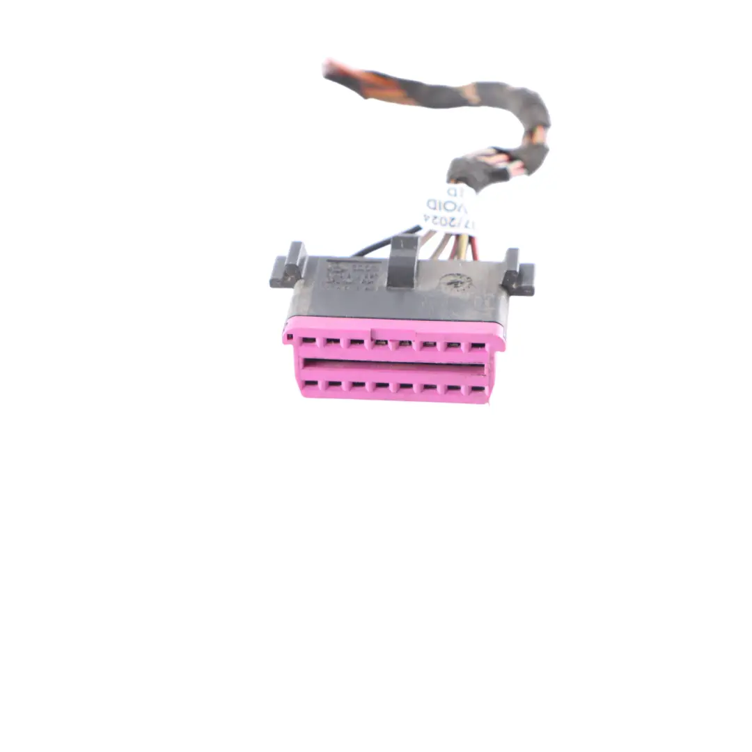 Volkwagen Audi Seat Skoda Cable Loom Wiring Connector Plug Socket to VW with Part number 3A0972695 VW Volkwagen Audi Seat Skoda Cable Loom Wiring Connector Plug Socket - SKU 3A0972695 - Part number 3A0972695