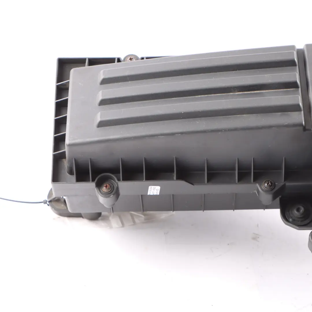 Skoda Octavia II Scatola filtro Presa d'aria Silenziatore Scatola - SKU 3C0129607AQ - Numero di parte 3C0129607AQ