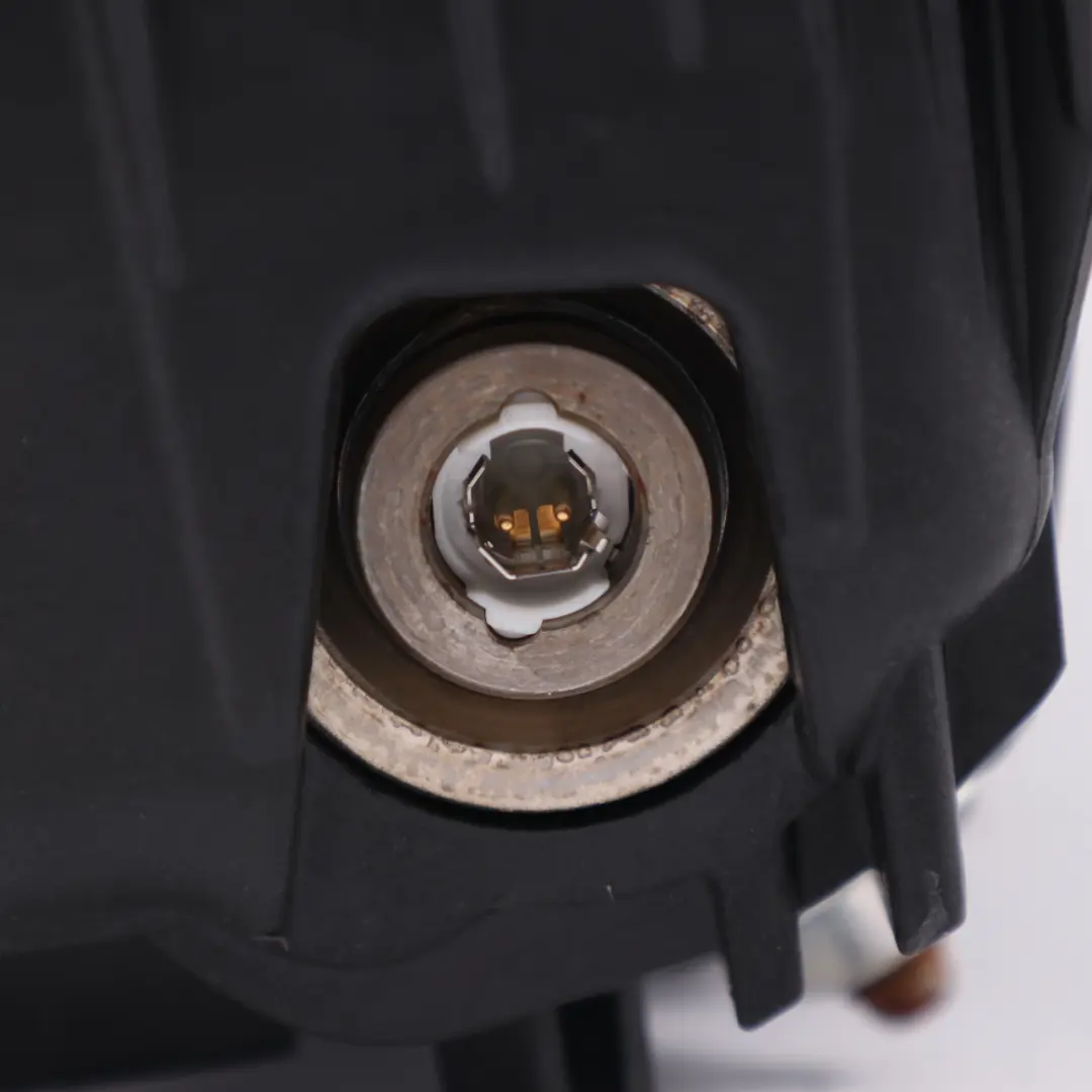 Volkswagen Caddy Maxi Front Passenger Side Dashboard Air Module Unit - SKU 3C0880204H - Part number 3C0880204H
