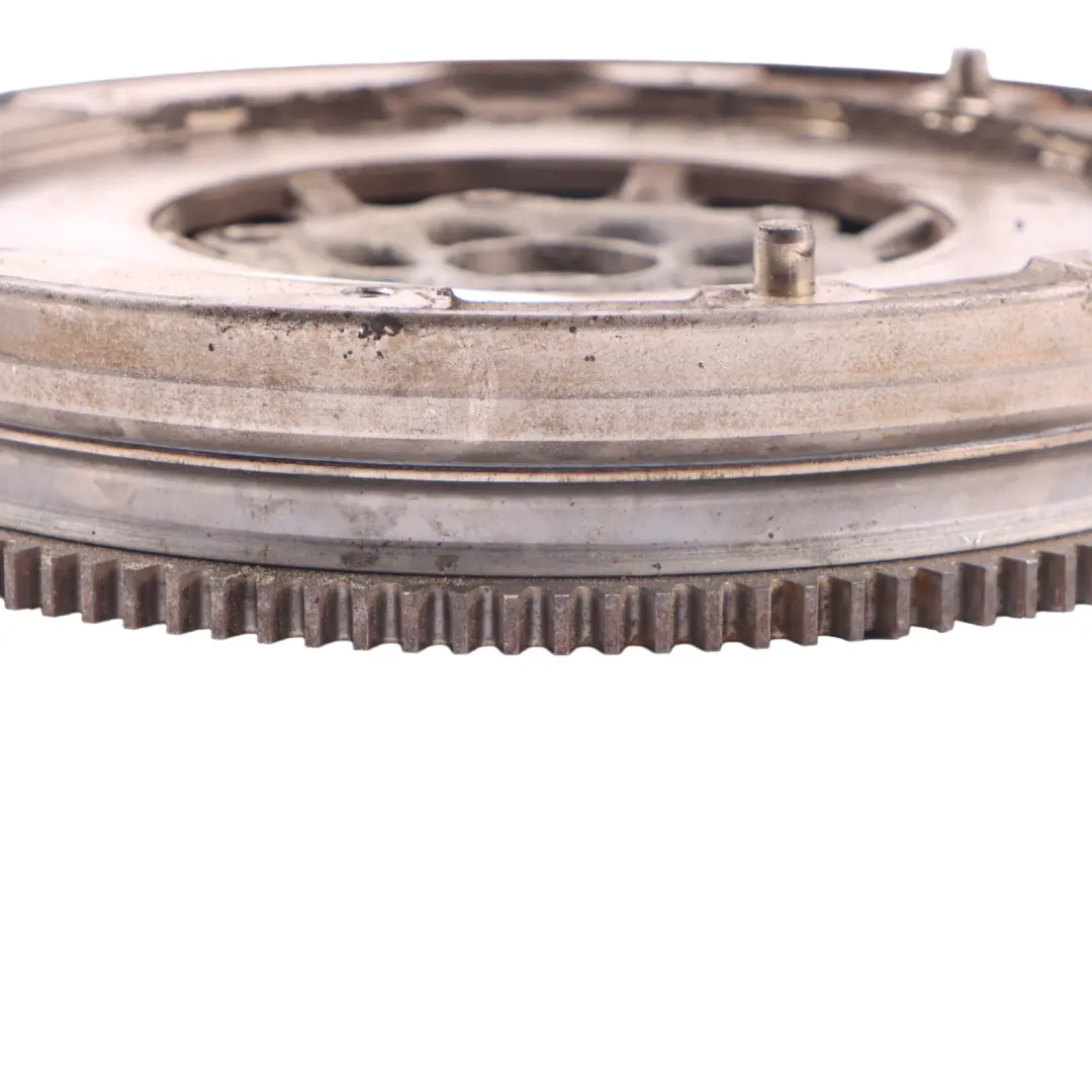 N47 Cambio automatico doppia massa volano 4150552 per BMW E87 LCI E90 120d 320d con numero di parte 7637279 BMW E87 LCI E90 120d 320d N47 Cambio automatico doppia massa volano 4150552 - SKU 7637279-2 - Numero di parte 7637279