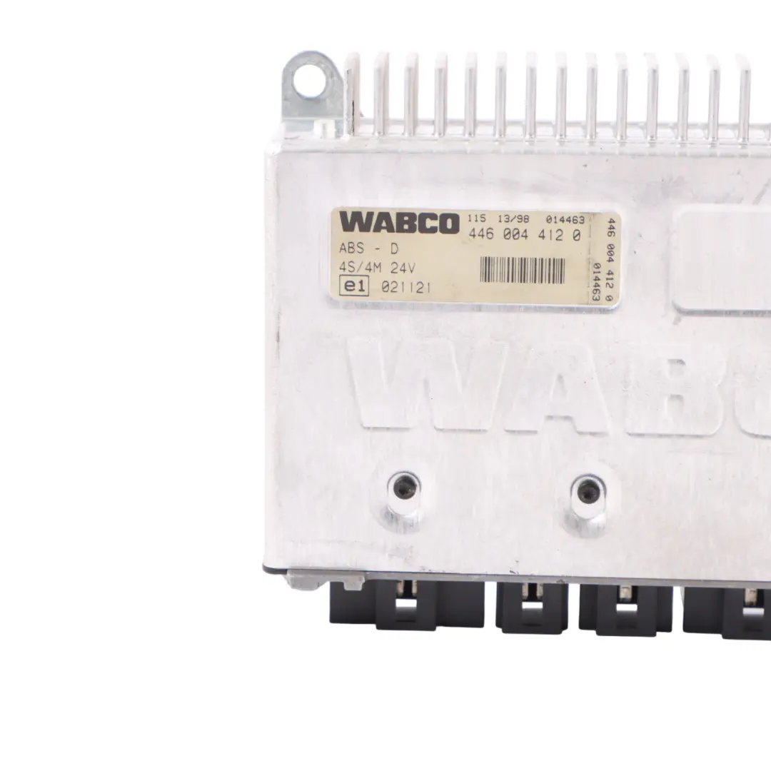 85CF ABS Steering Control Unit Electrical Module ECU to DAF with Part number 446004412 DAF 85CF ABS Steering Control Unit Electrical Module ECU - SKU 446004412 - Part number 446004412