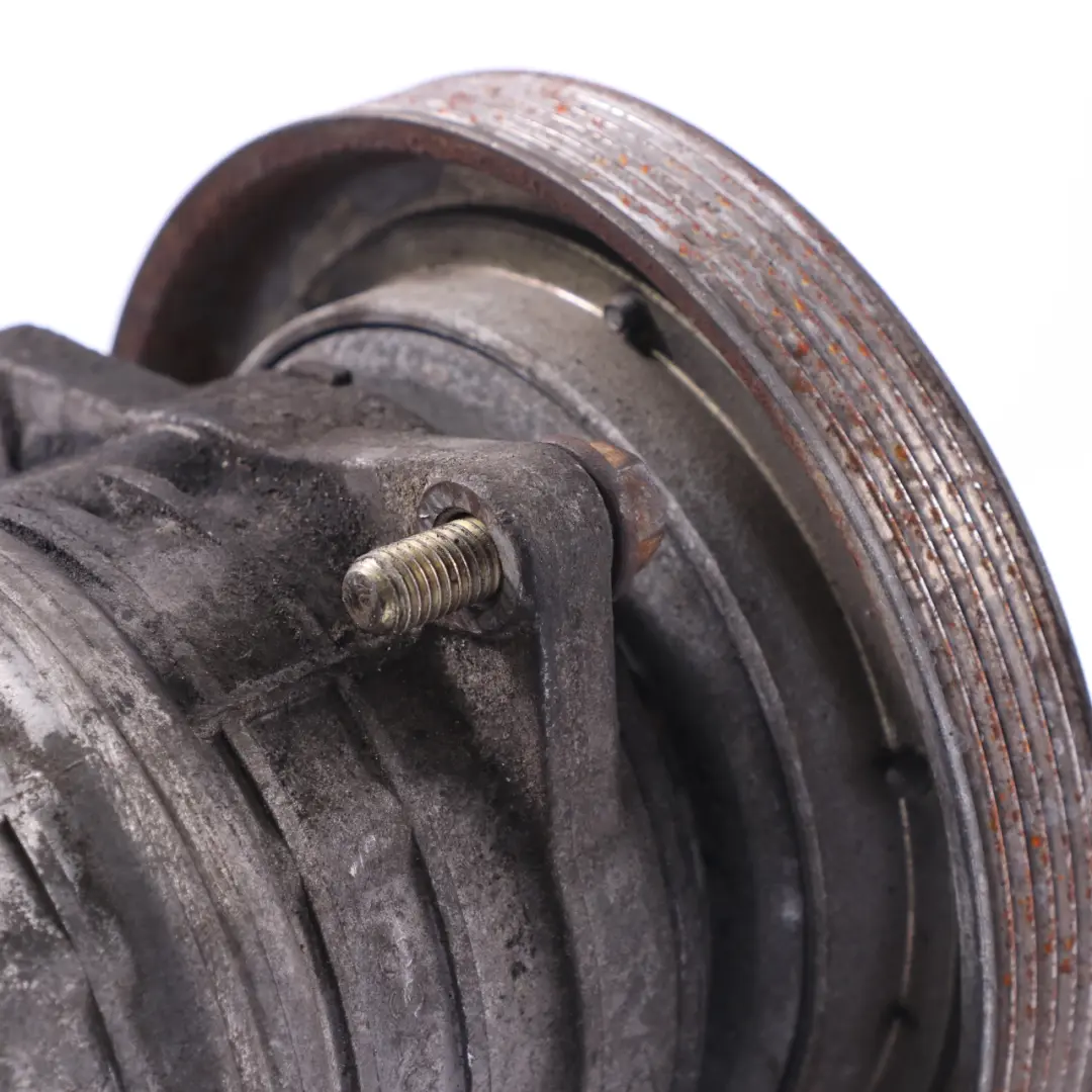 85CF Compressore aria condizionata A/C Pompa aria condizionata per DAF con numero di parte 488768 DAF 85CF Compressore aria condizionata A/C Pompa aria condizionata - SKU 488768 - Numero di parte 488768