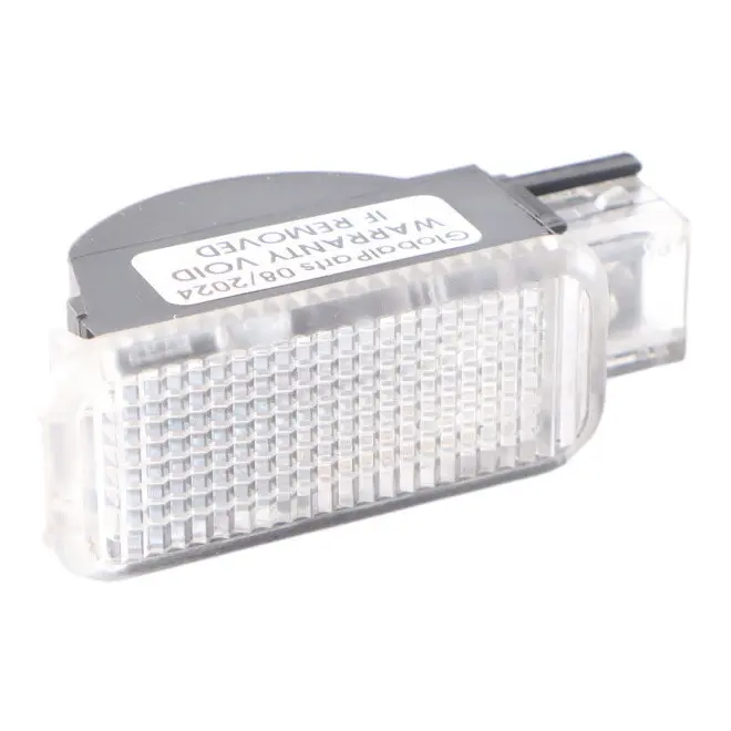 Lampe de courtoisie de l'intérieur de l'habitacle pour Audi A3 8P à propos du numéro de pièce 4B0947415A Audi A3 8P Lampe de courtoisie de l'intérieur de l'habitacle - SKU 4B0947415A - Numéro de pièce 4B0947415A