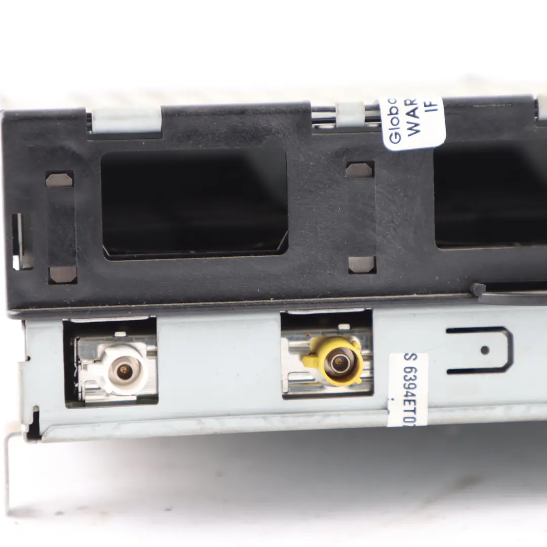 Unité principale de contrôle du récepteur radio pour Audi A6 C6 à propos du numéro de pièce 4F0035541L Audi A6 C6 Unité principale de contrôle du récepteur radio - SKU 4F0035541L - Numéro de pièce 4F0035541L