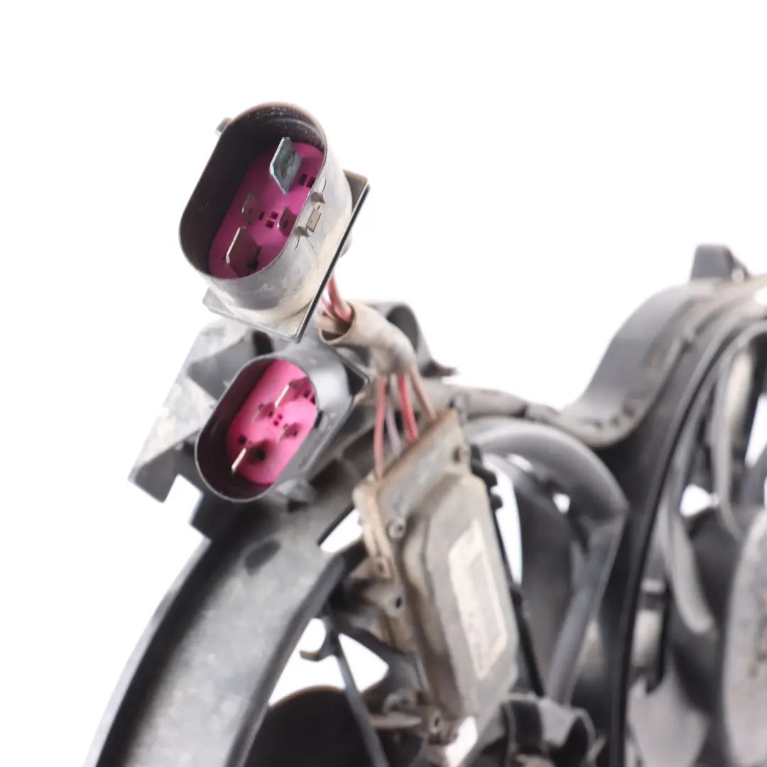 Ventola Radiatore Sinistra Destra Soffiante Set per Audi A6 C6 3.0 TDI con numero di parte 4F0121003AC Audi A6 C6 3.0 TDI Ventola Radiatore Sinistra Destra Soffiante Set - SKU 4F0121003AC - Numero di parte 4F0121003AC