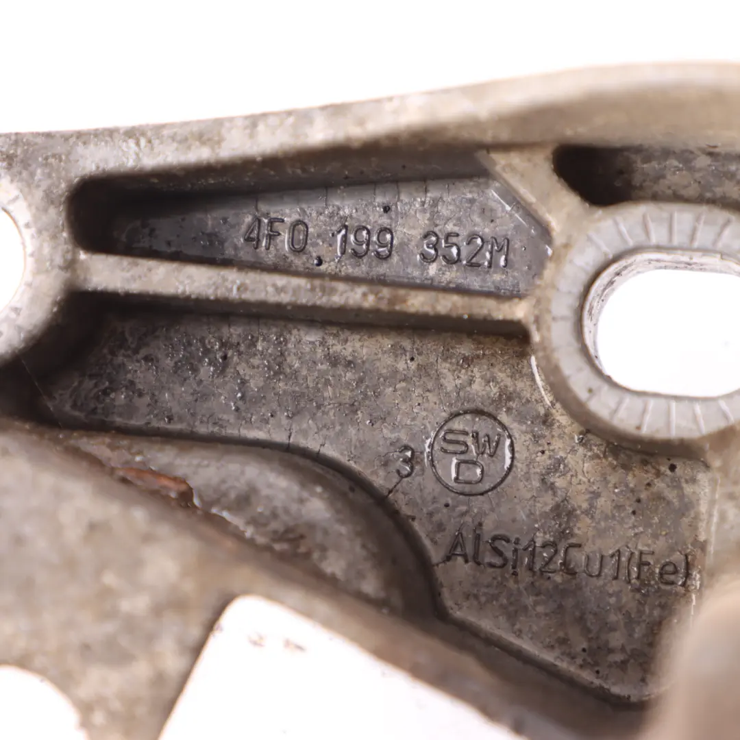 Uchwyt Łapa Mocowanie Silnika do Audi A6 C6 Diesel TDI o numerze 4F0199352M Audi A6 C6 Diesel TDI Uchwyt Łapa Mocowanie Silnika - SKU 4F0199352M - Numer Części 4F0199352M