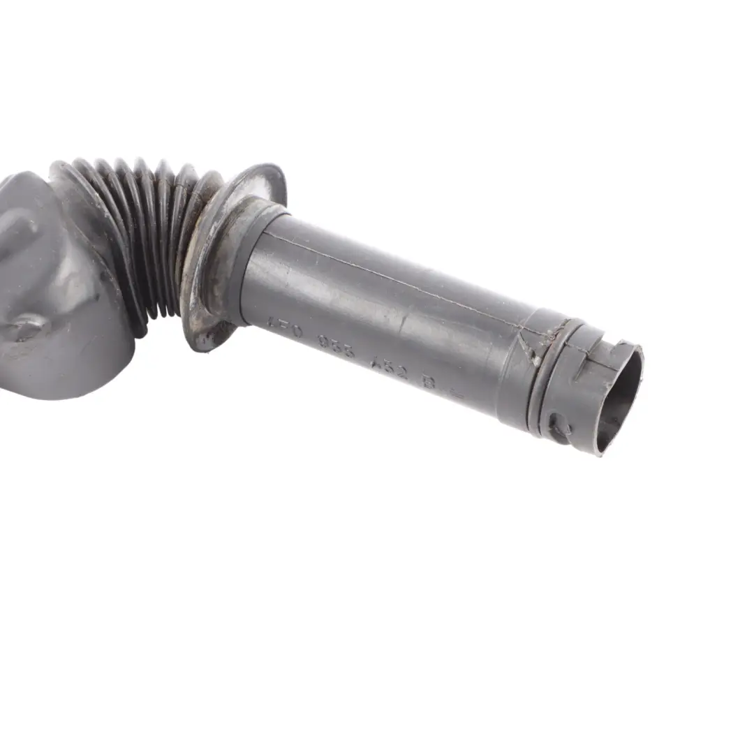 Rura Wlew Płynu Do Spryskiwaczy Zbiornik do Audi A6 C6 o numerze 4F0955452A Audi A6 C6 Rura Wlew Płynu Do Spryskiwaczy Zbiornik - SKU 4F0955452A - Numer Części 4F0955452A