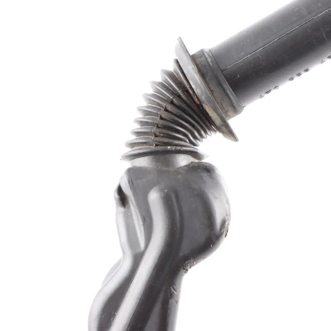 Conduite Remplissage Supérieure Réservoir Lave Glace pour Audi A6 C6 à propos du numéro de pièce 4F0955452A Audi A6 C6 Conduite Remplissage Supérieure Réservoir Lave Glace - SKU 4F0955452A - Numéro de pièce 4F0955452A