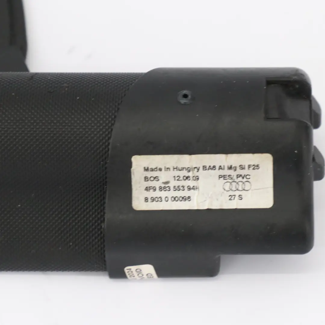 Rollo Audi A6 C6 Heckklappe Kofferraum Paketablage Schwarz für mit Teilenummer 4F9863553 Rollo Audi A6 C6 Heckklappe Kofferraum Paketablage Schwarz - SKU 4F9863553 - Teilenummer 4F9863553