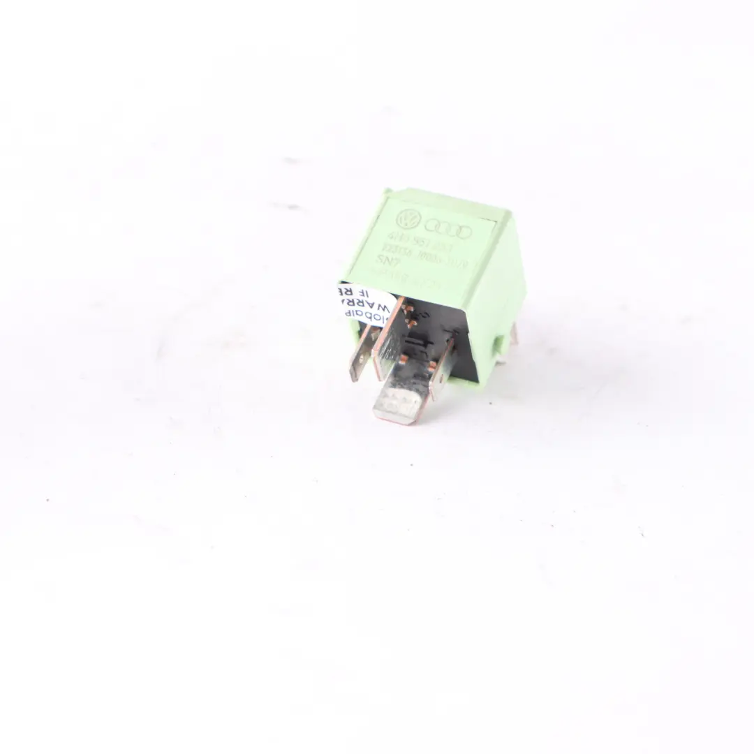 Audi A3 8P Multi Use Control Module Relay 4 Pin Light Green Unit - SKU 4H0951253 - Part number 4H0951253