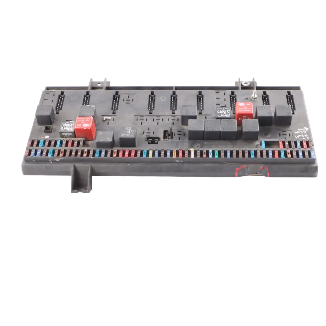 85CF Fuse Box Module Electrical Relay Control Unit to DAF with Part number 518171004 DAF 85CF Fuse Box Module Electrical Relay Control Unit - SKU 518171004 - Part number 518171004