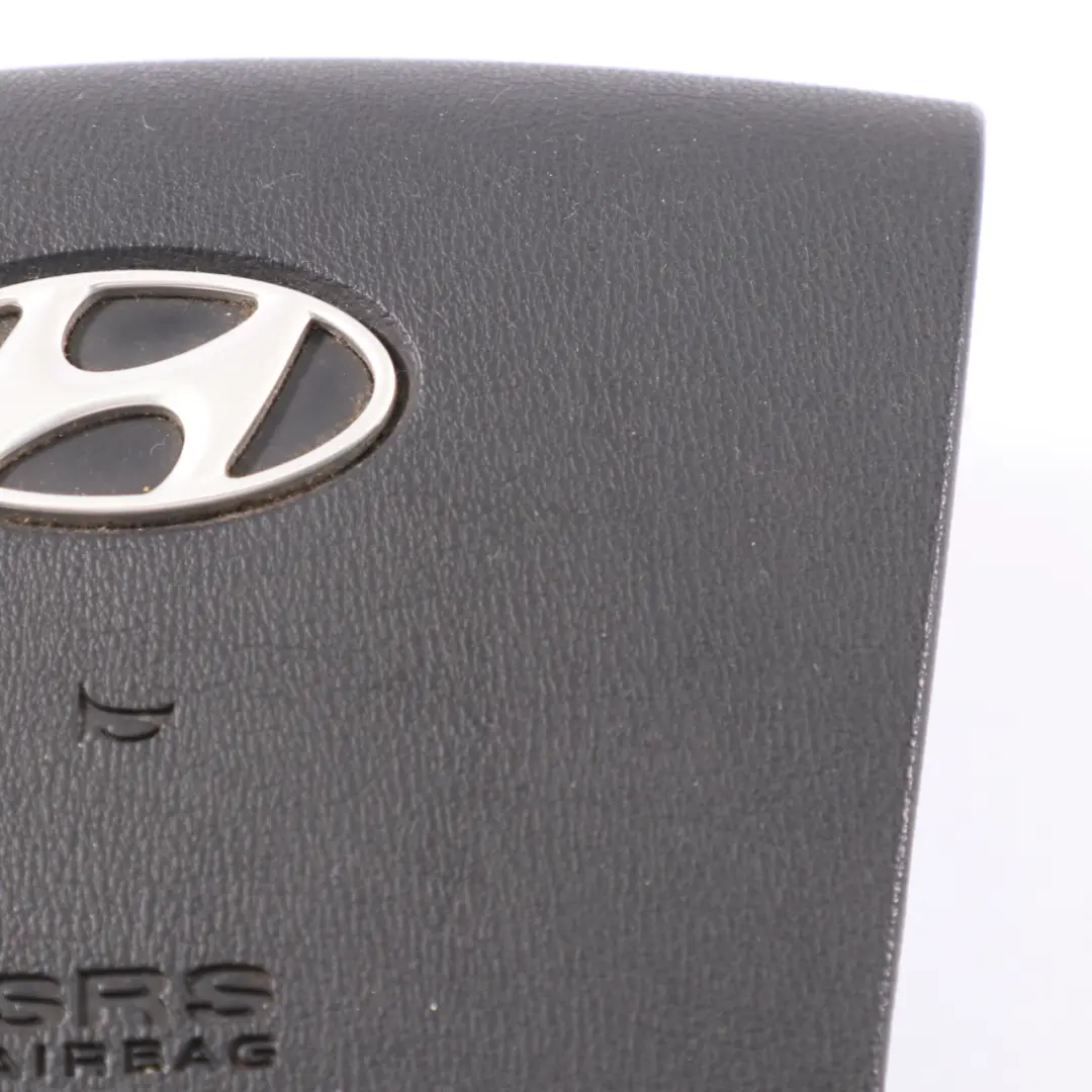 Embellecedor Módulo Aire Conductor para Hyundai H-1 Volante con número de pieza 56900-4H000WK Hyundai H-1 Volante Embellecedor Módulo Aire Conductor - SKU 56900-4H000WK - Número de pieza 56900-4H000WK